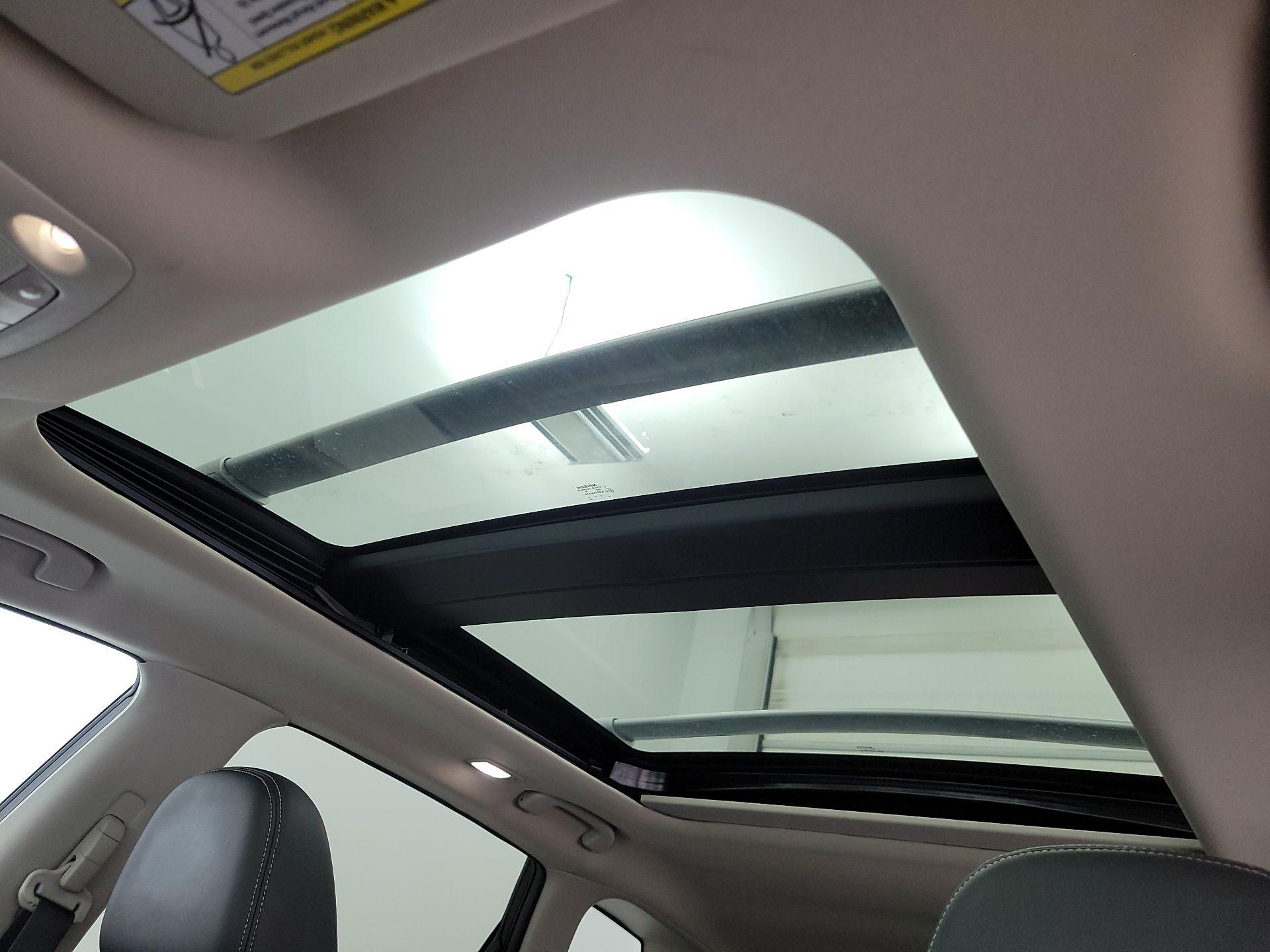 Thumbnail: 2016 Nissan Murano - 19