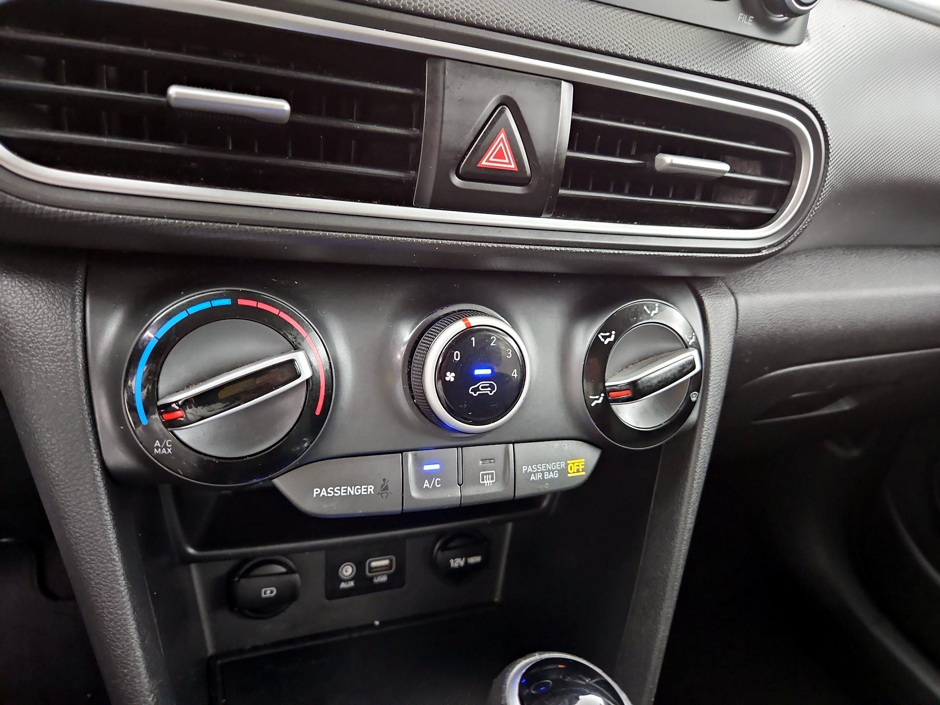Thumbnail: 2019 Hyundai Kona - 16