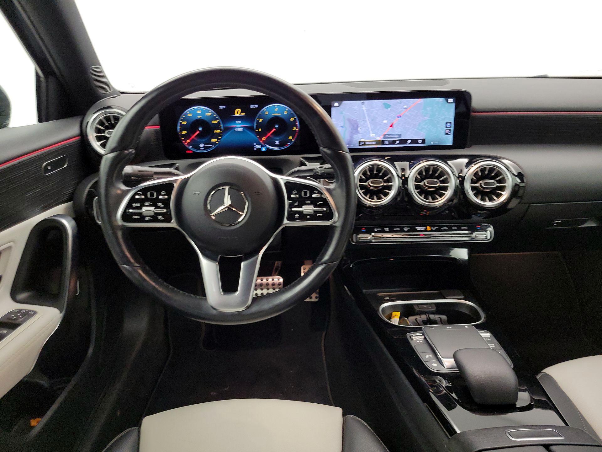 Thumbnail: 2022 Mercedes-Benz A-Class - 10