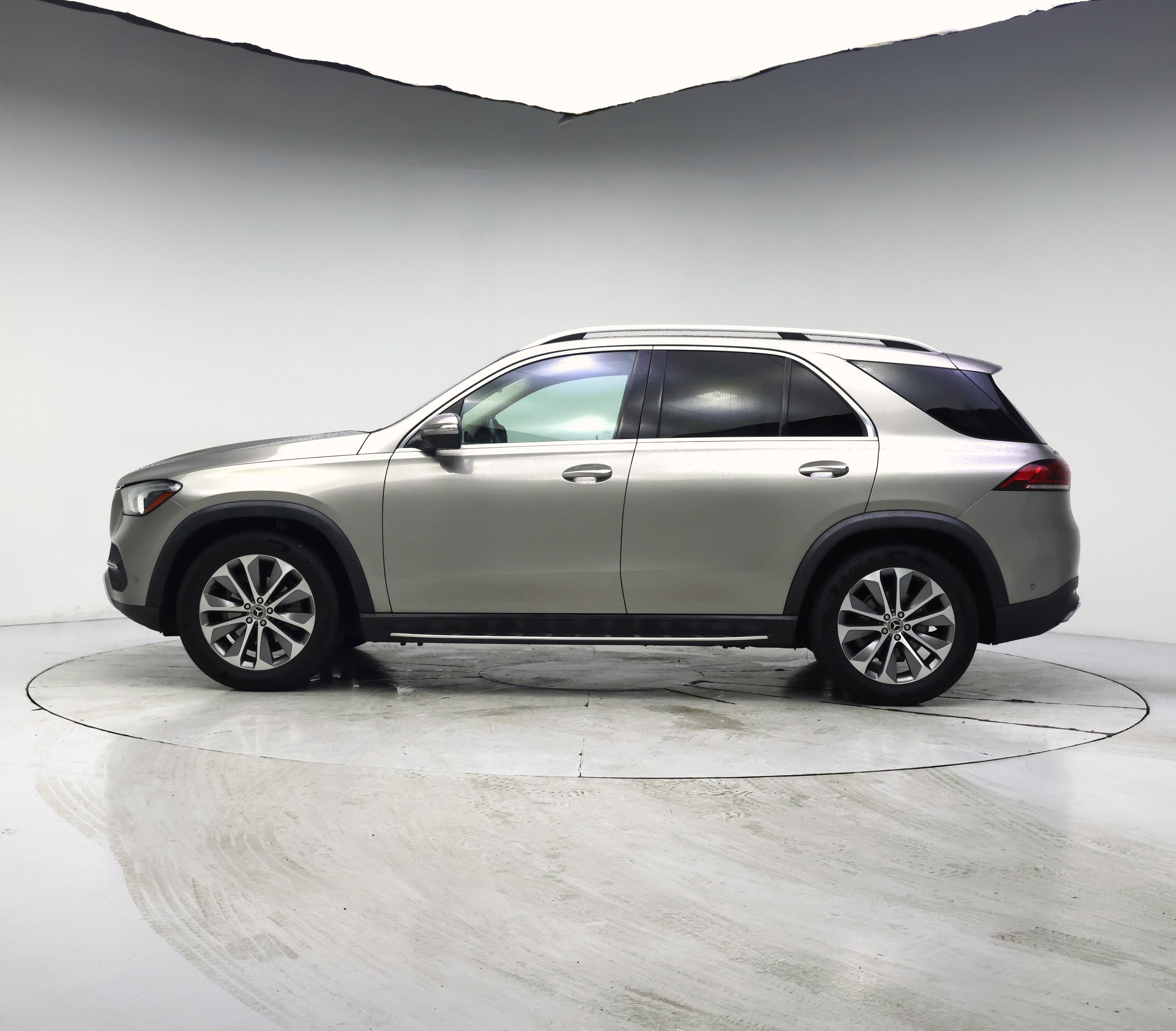 Thumbnail: 2020 Mercedes-Benz GLE - 3