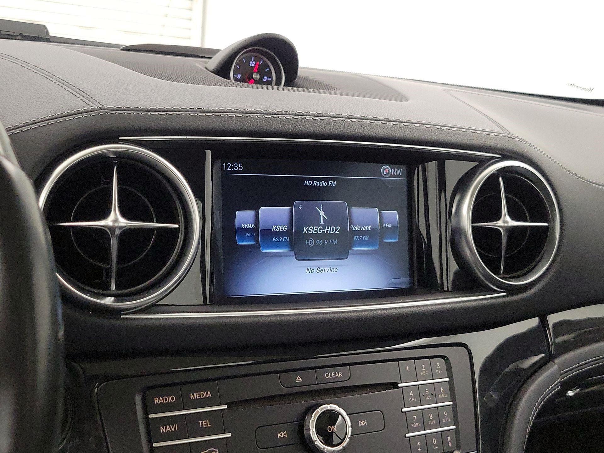 Thumbnail: 2017 Mercedes-Benz SL-Class - 13