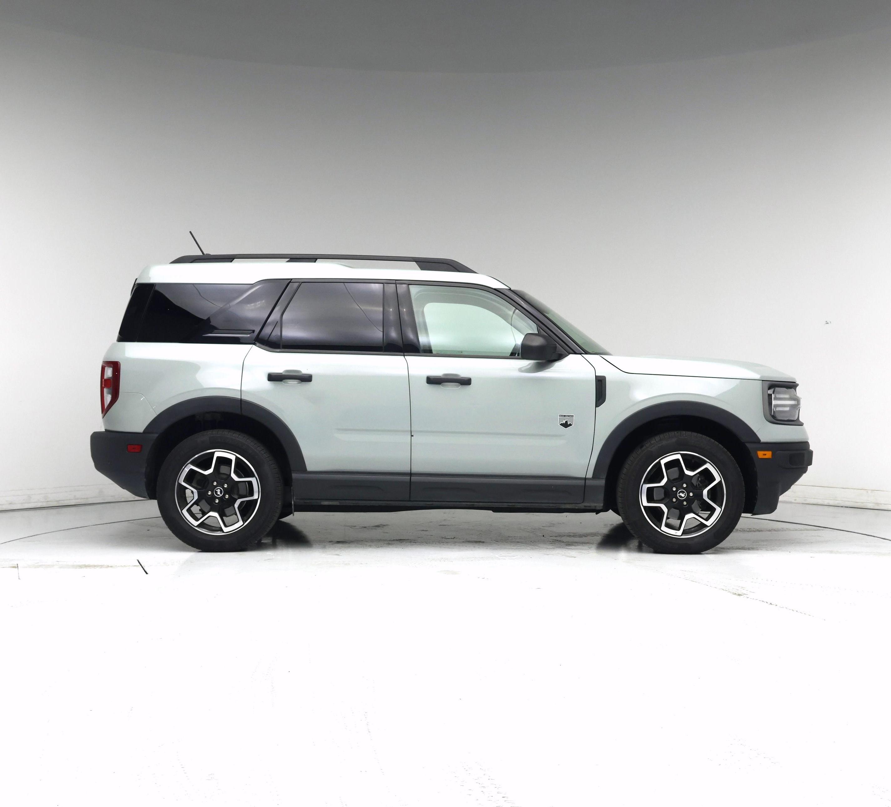 Thumbnail: 2022 Ford Bronco Sport - 7
