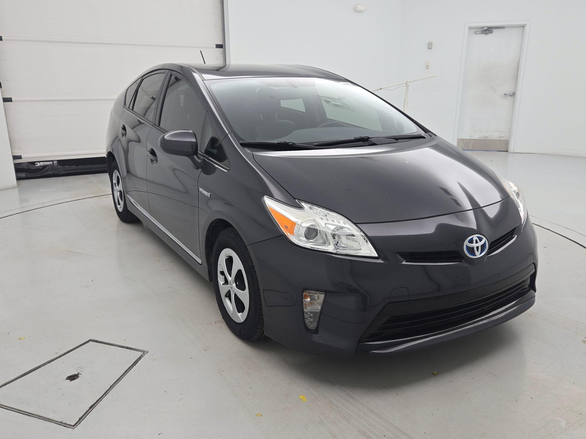 Thumbnail: 2014 Toyota Prius - 1