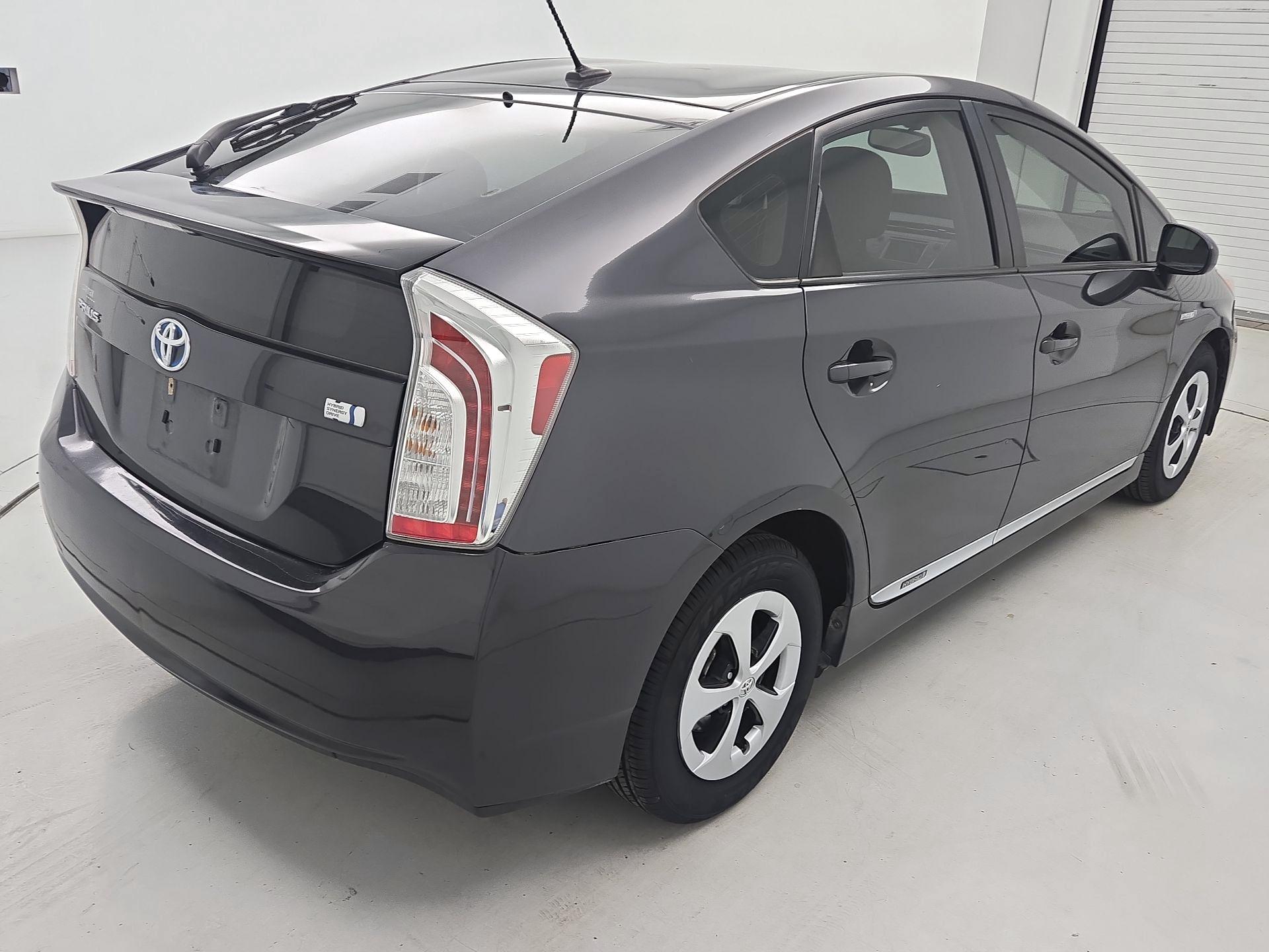 Thumbnail: 2014 Toyota Prius - 5