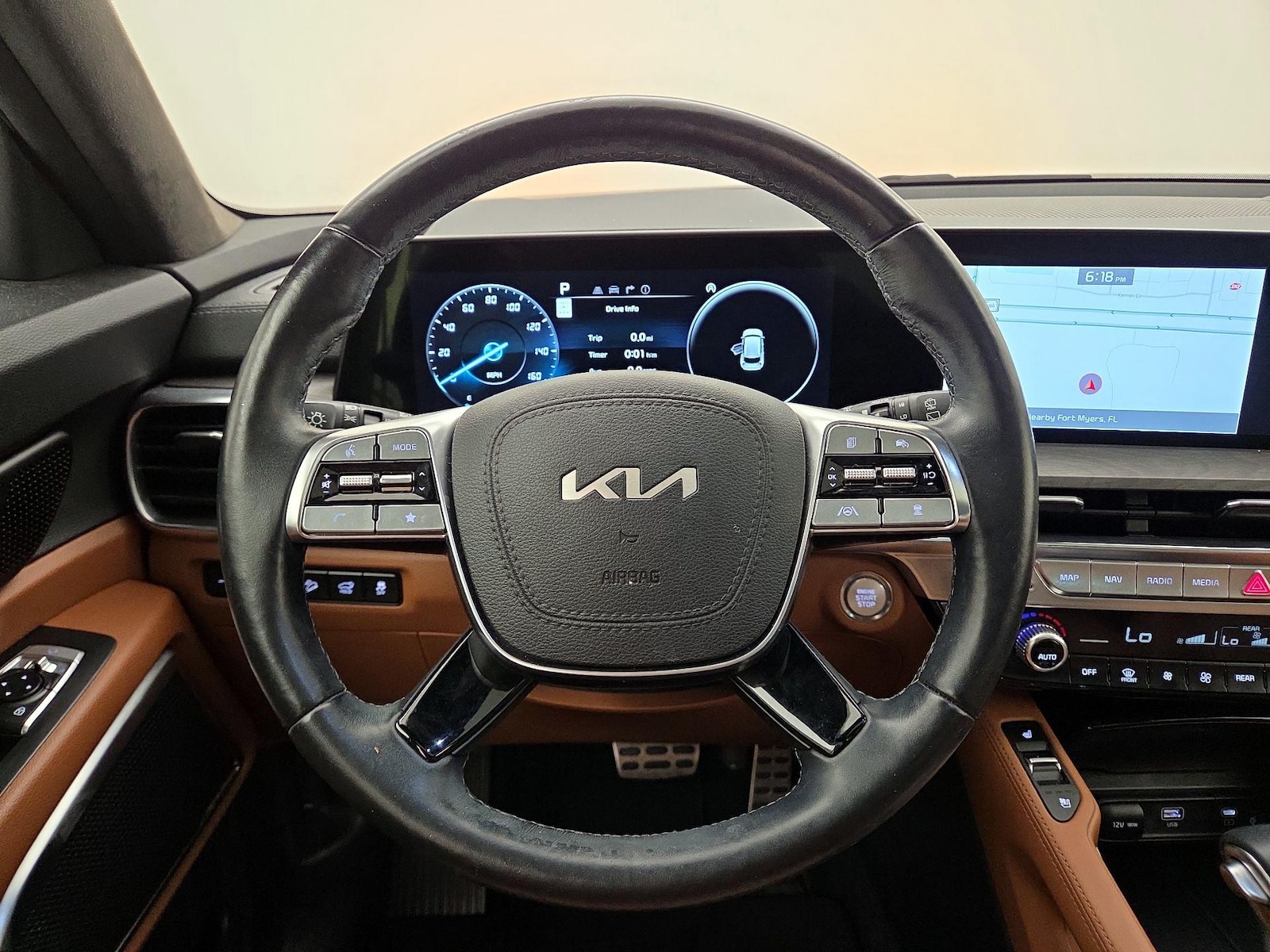 2024 Kia Telluride SX Prestige X-Line - Photo 11