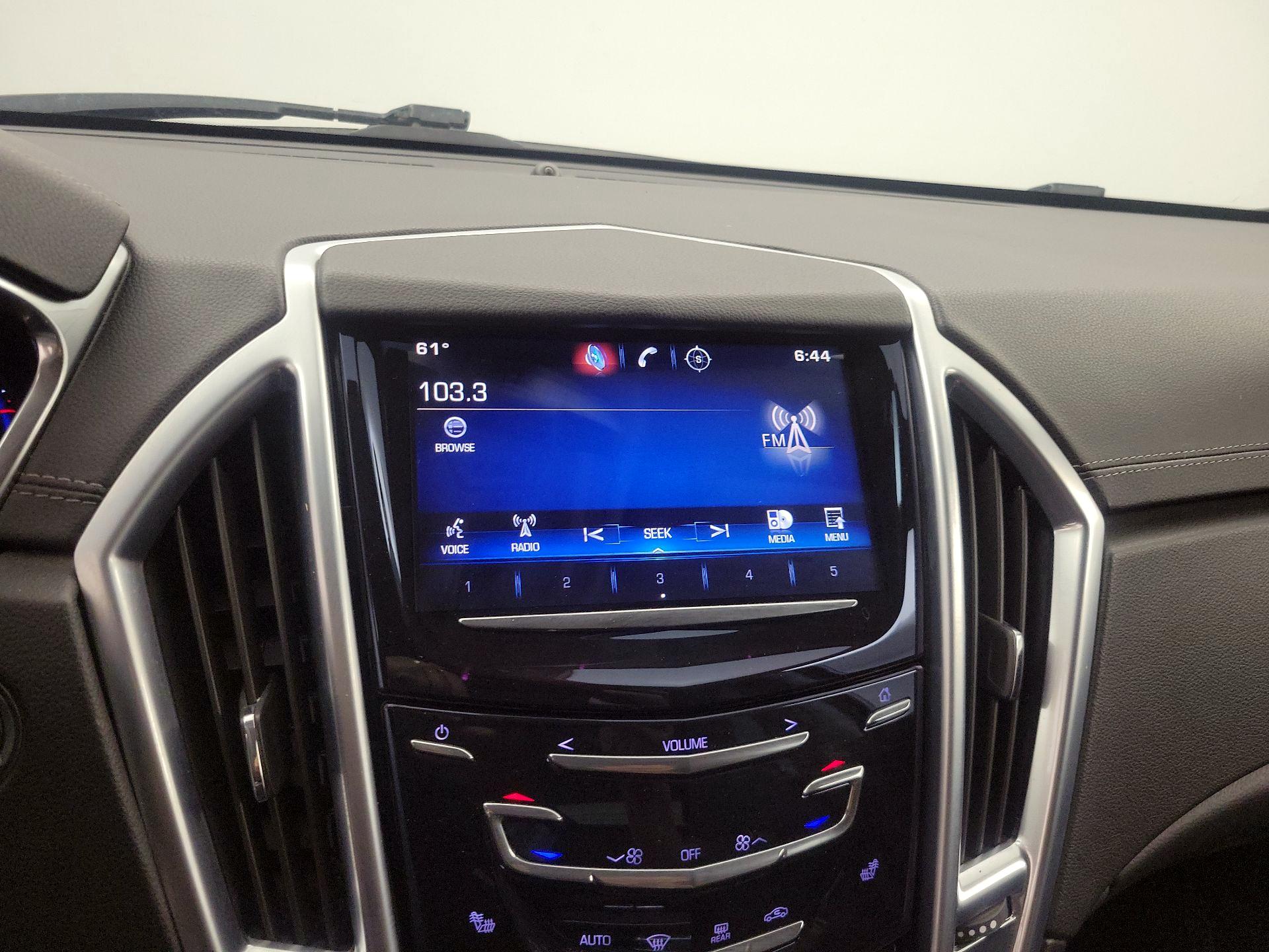 Thumbnail: 2015 Cadillac SRX - 16