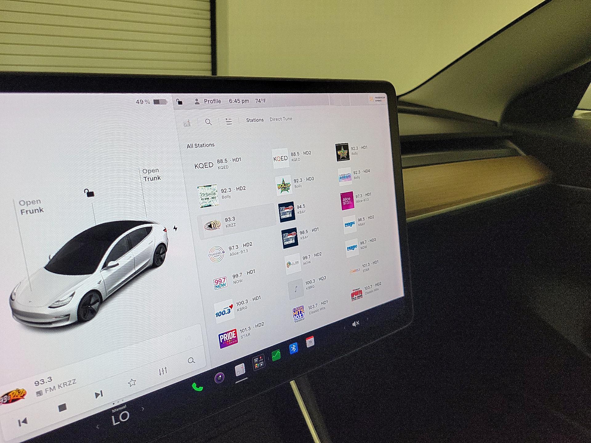 Thumbnail: 2020 Tesla Model 3 - 15
