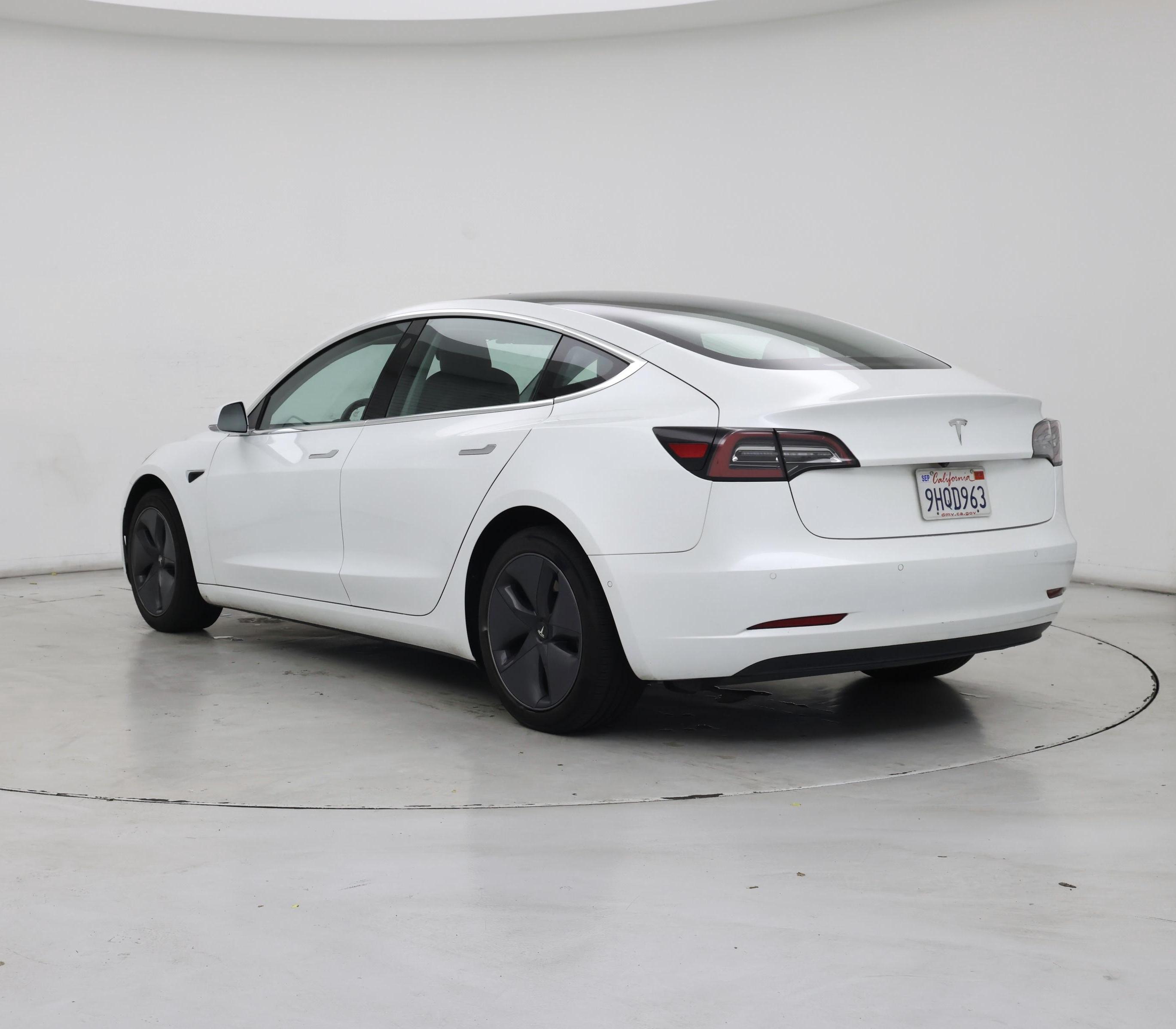 Thumbnail: 2020 Tesla Model 3 - 2