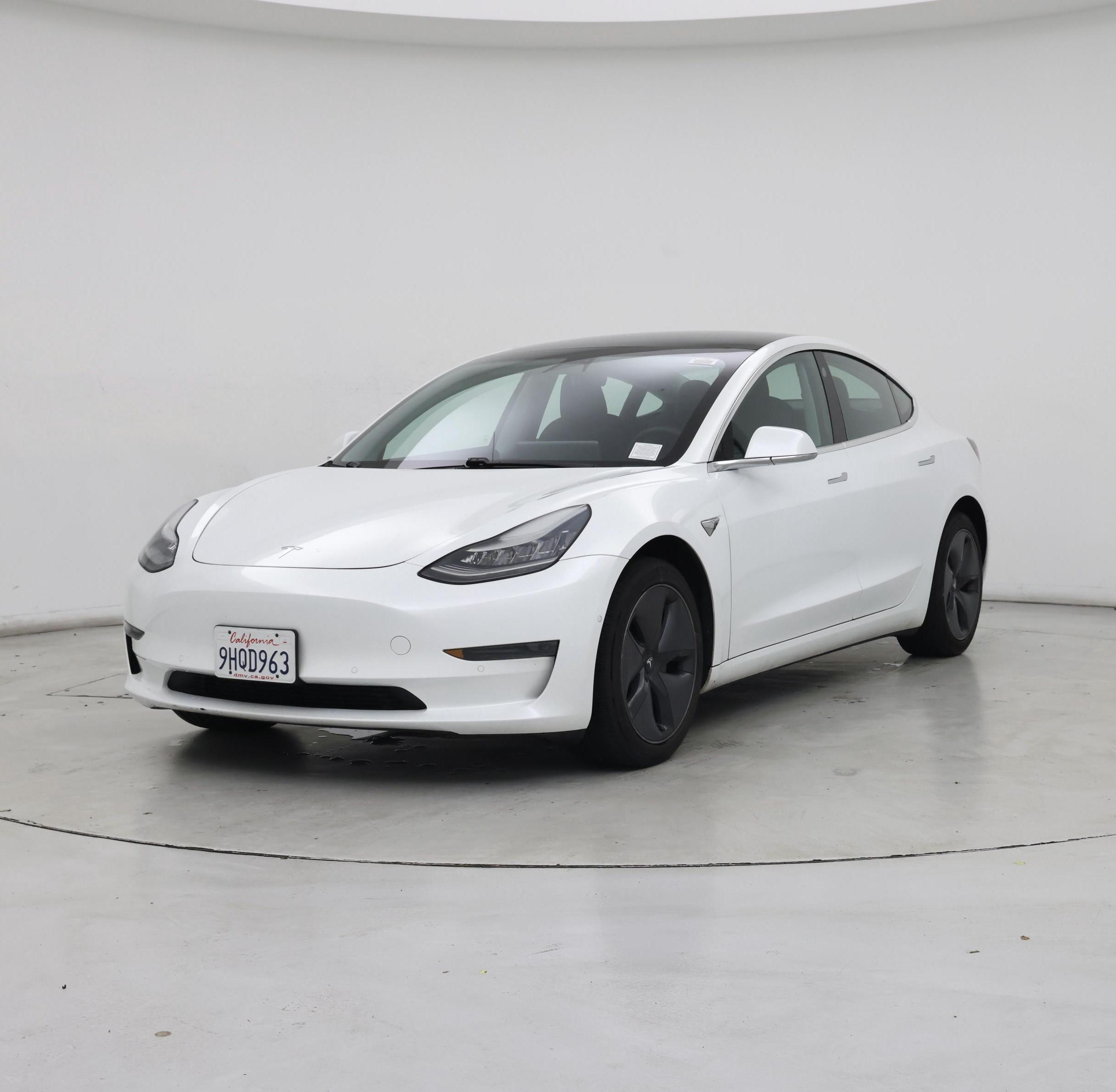 Thumbnail: 2020 Tesla Model 3 - 4