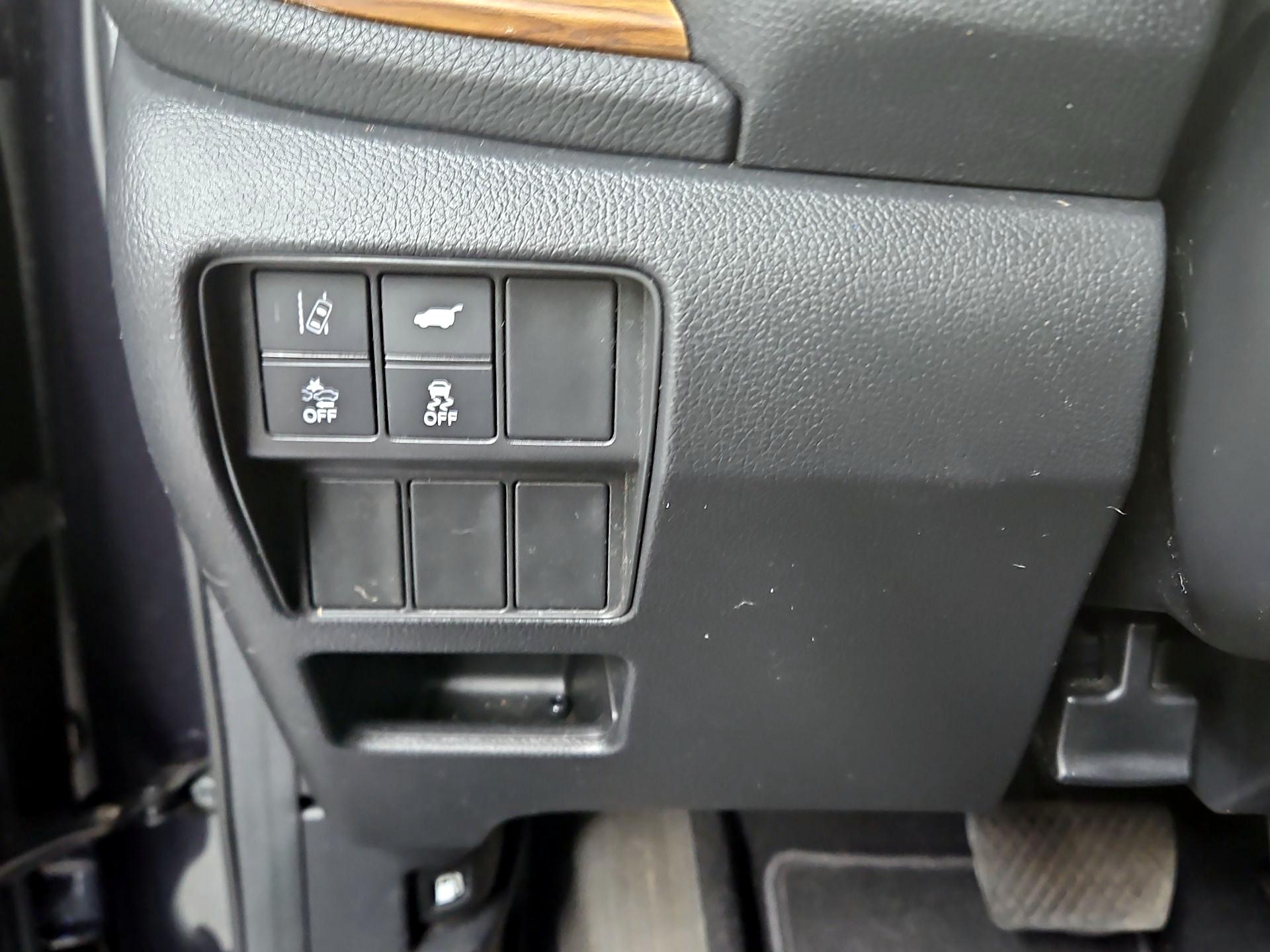Thumbnail: 2017 Honda CR-V - 13
