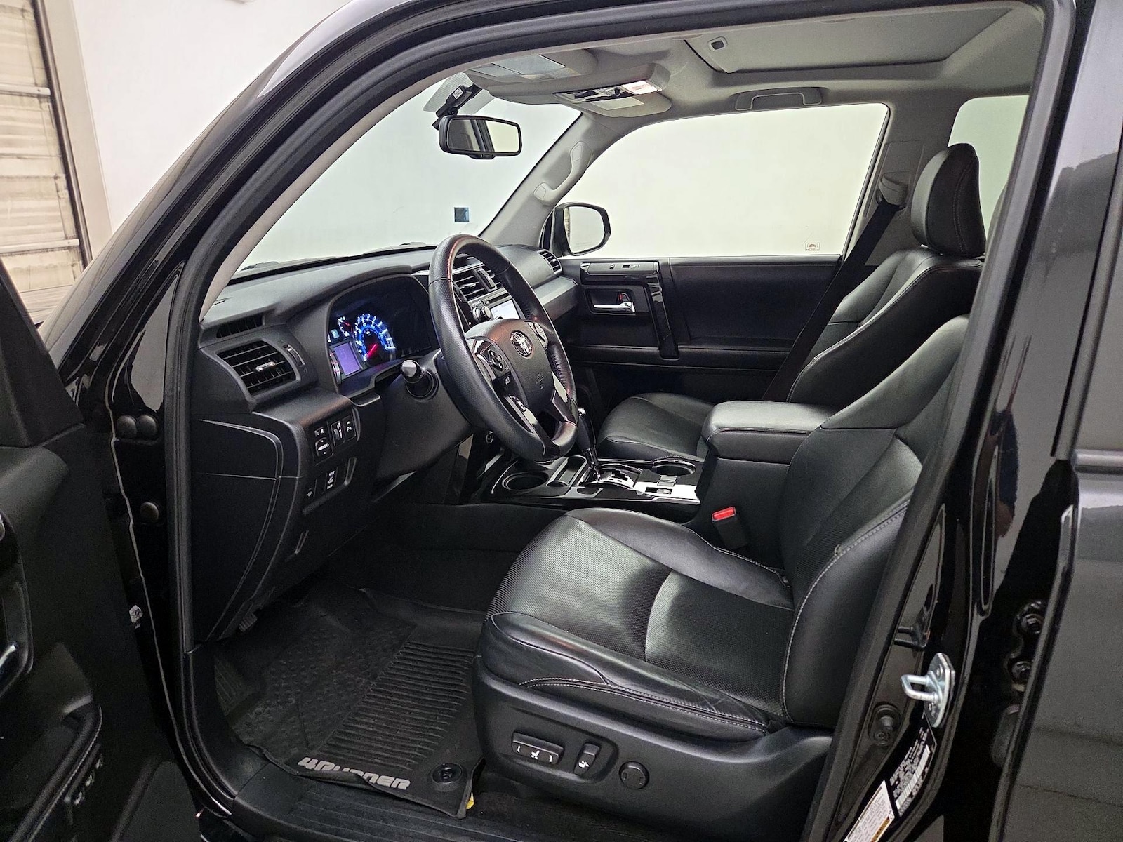 2019 Toyota 4Runner Night Shade - Photo 12