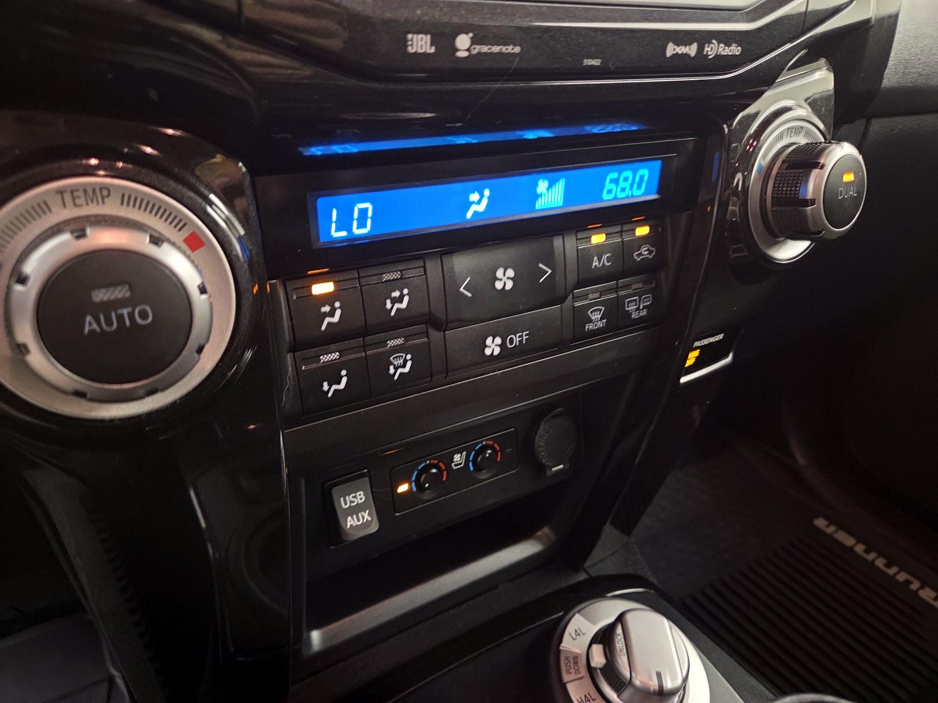 Thumbnail: 2019 Toyota 4Runner - 17