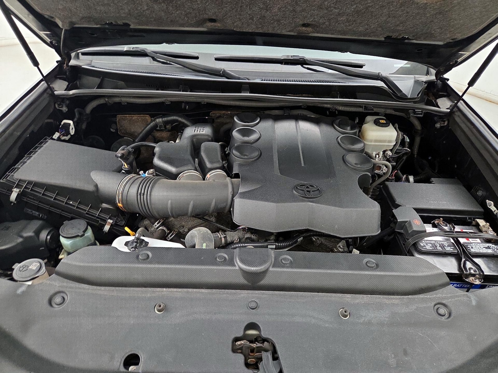 2019 Toyota 4Runner Night Shade - Photo 24