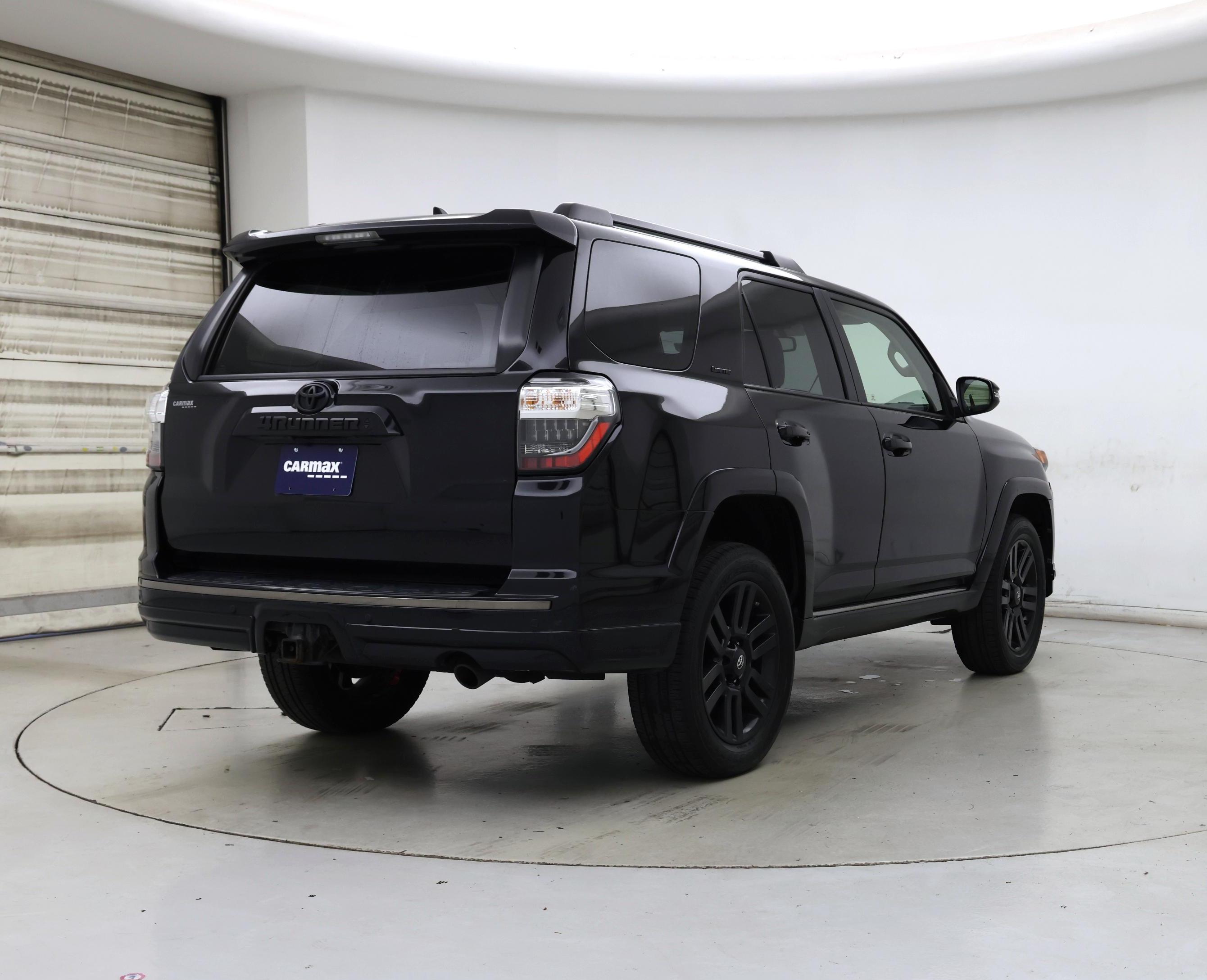 Thumbnail: 2019 Toyota 4Runner - 8
