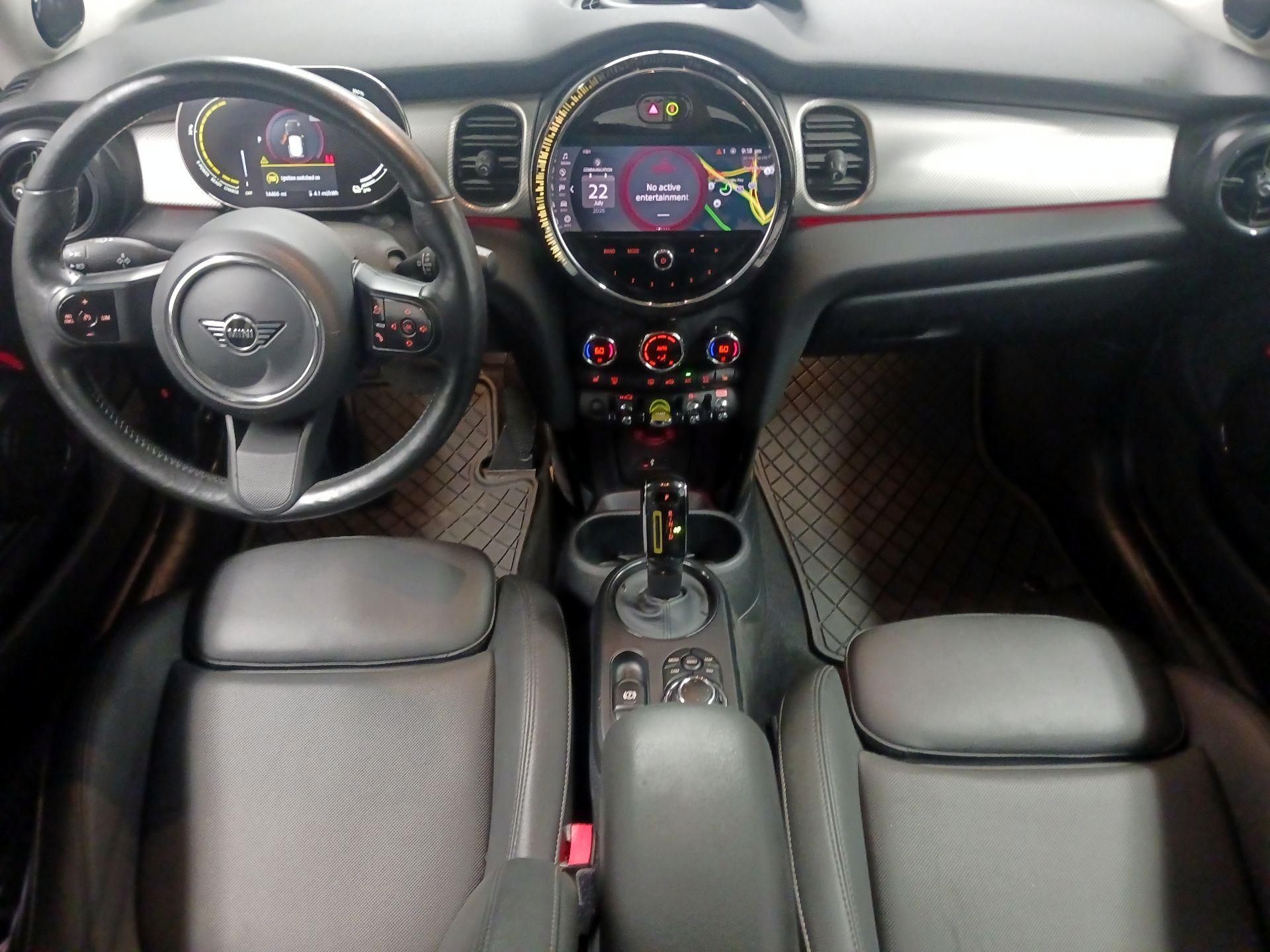 Thumbnail: 2024 MINI Cooper Hardtop - 9