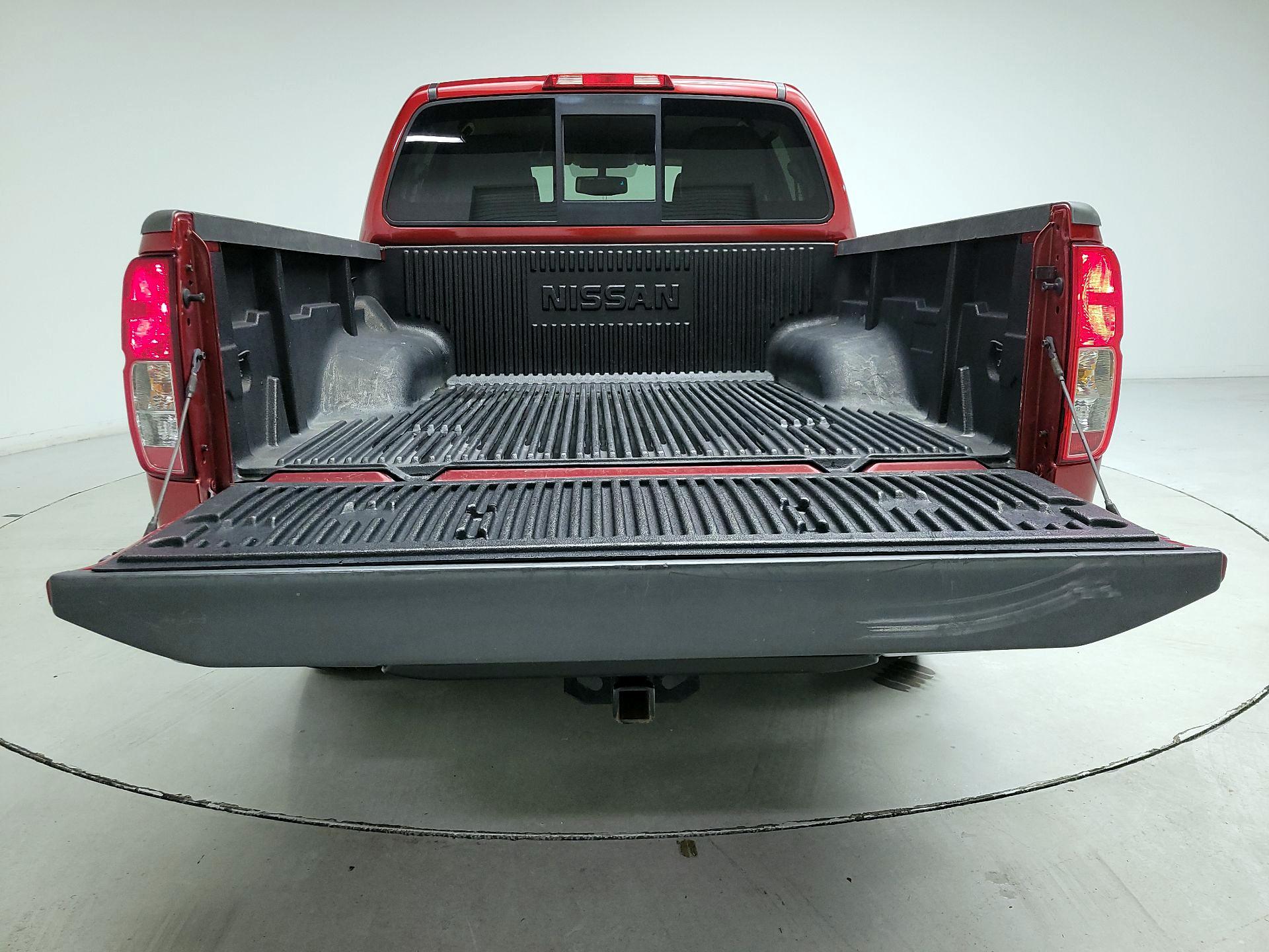 Thumbnail: 2015 Nissan Frontier - 19