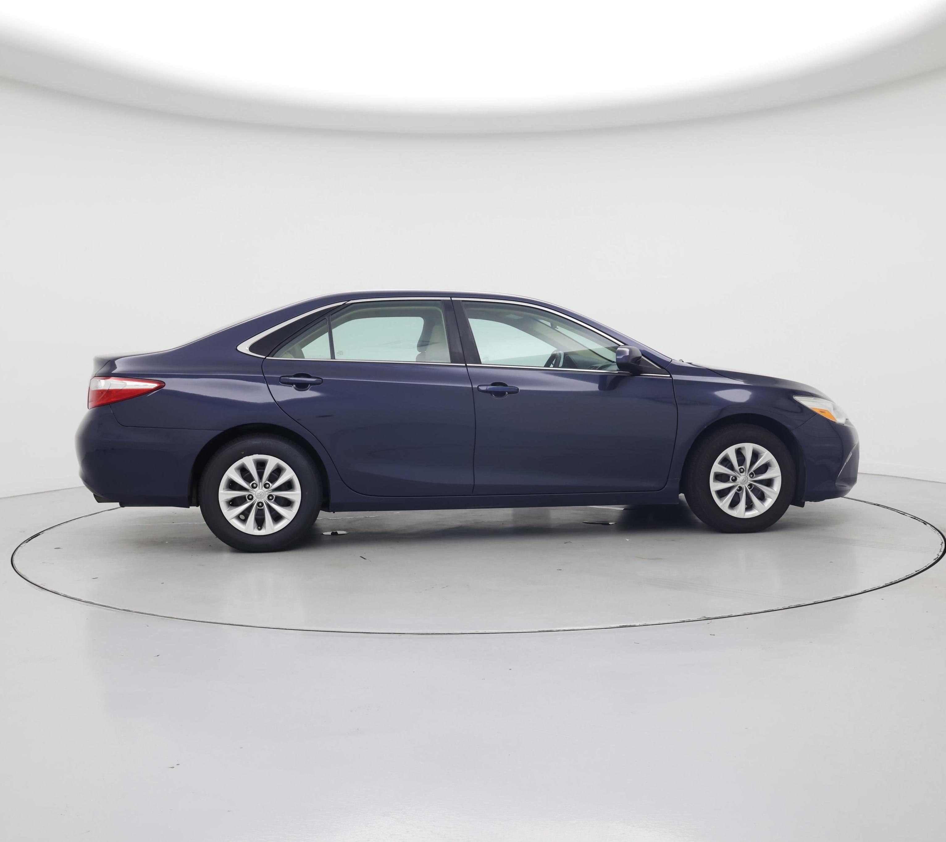 Thumbnail: 2015 Toyota Camry - 7