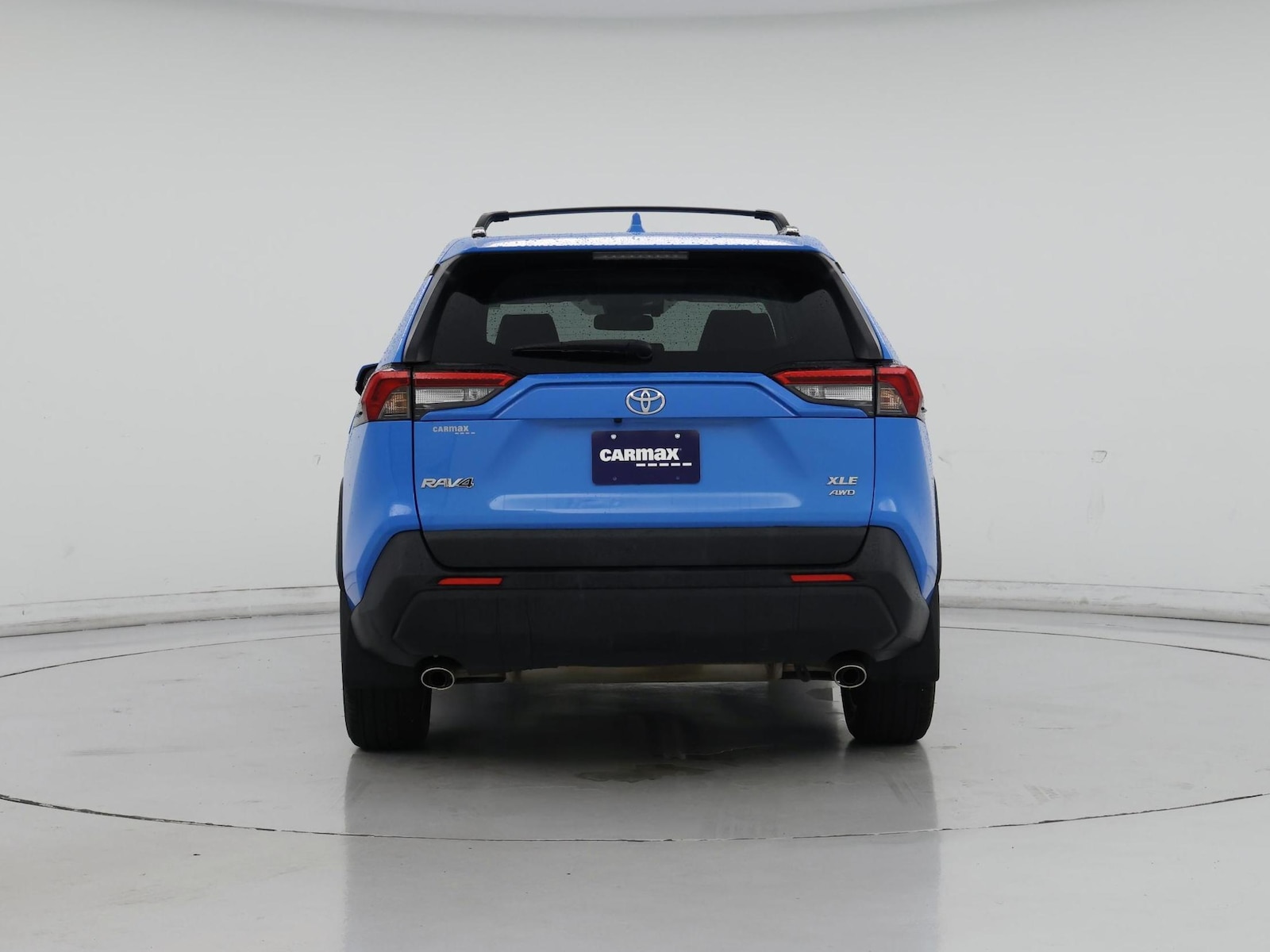 2020 Toyota RAV4 XLE Premium - Photo 7