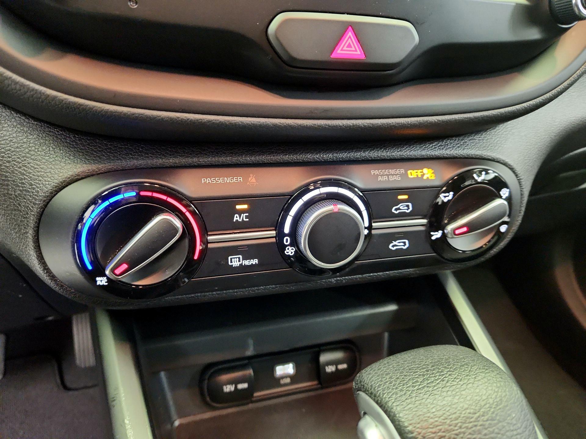 Thumbnail: 2023 Kia Soul - 16