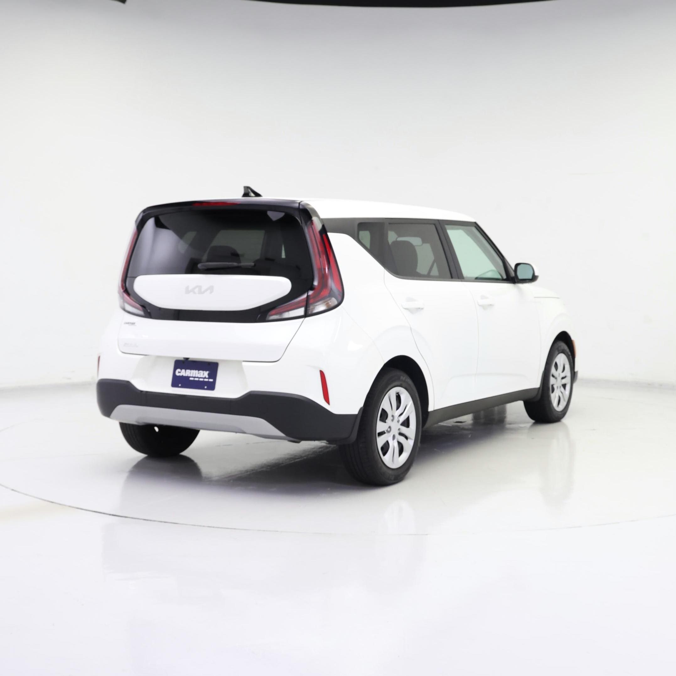 Thumbnail: 2023 Kia Soul - 8