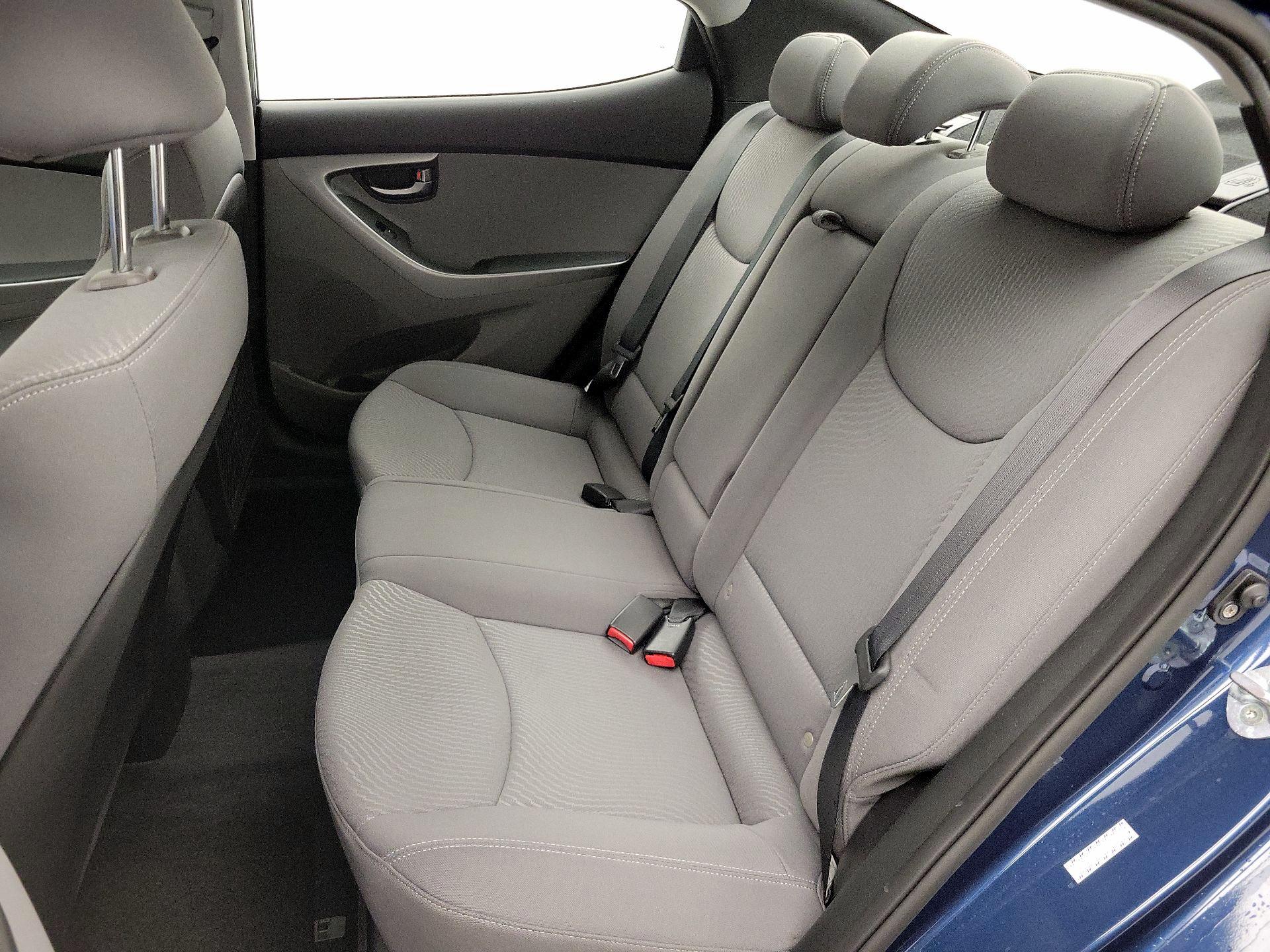 Thumbnail: 2016 Hyundai Elantra - 18