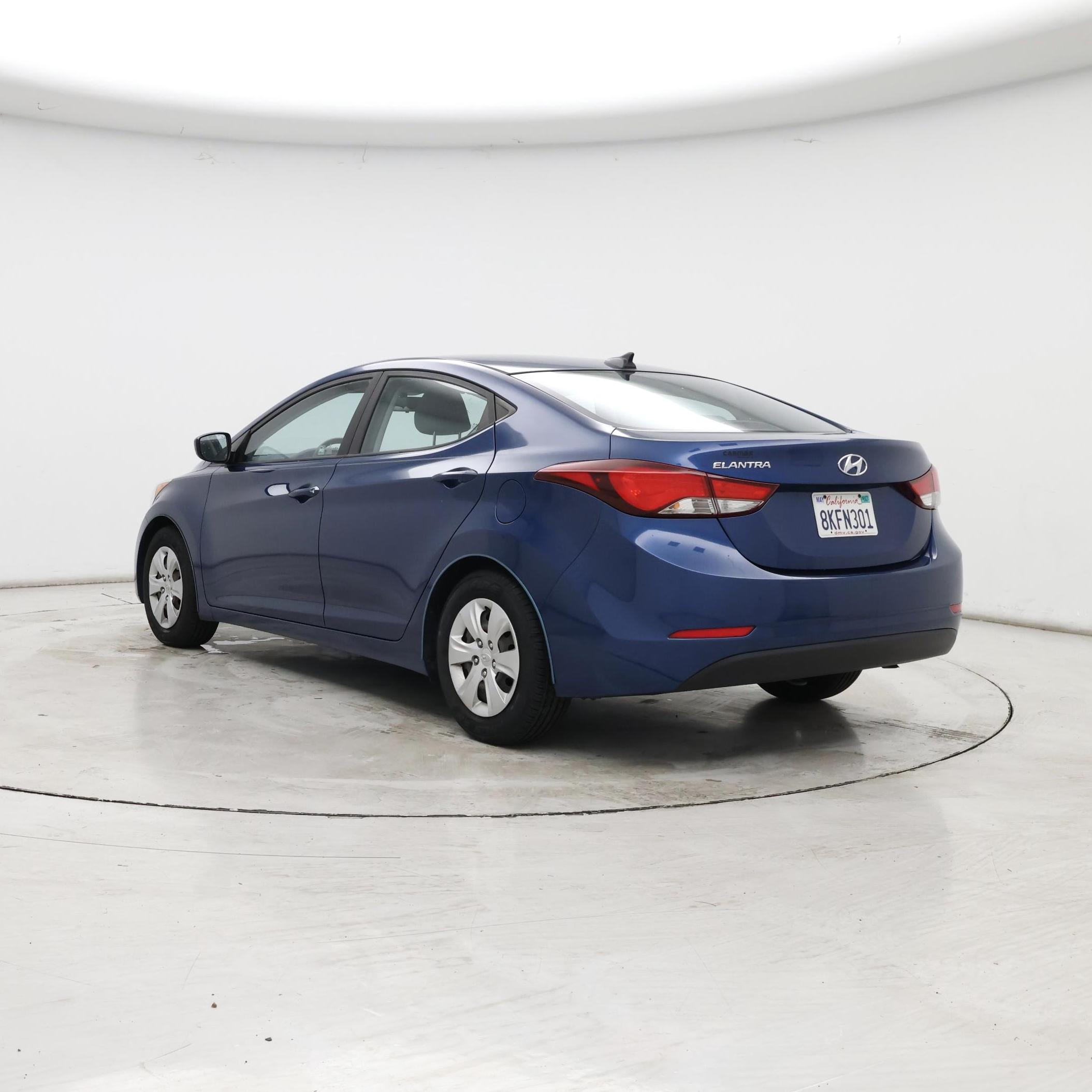 Thumbnail: 2016 Hyundai Elantra - 2