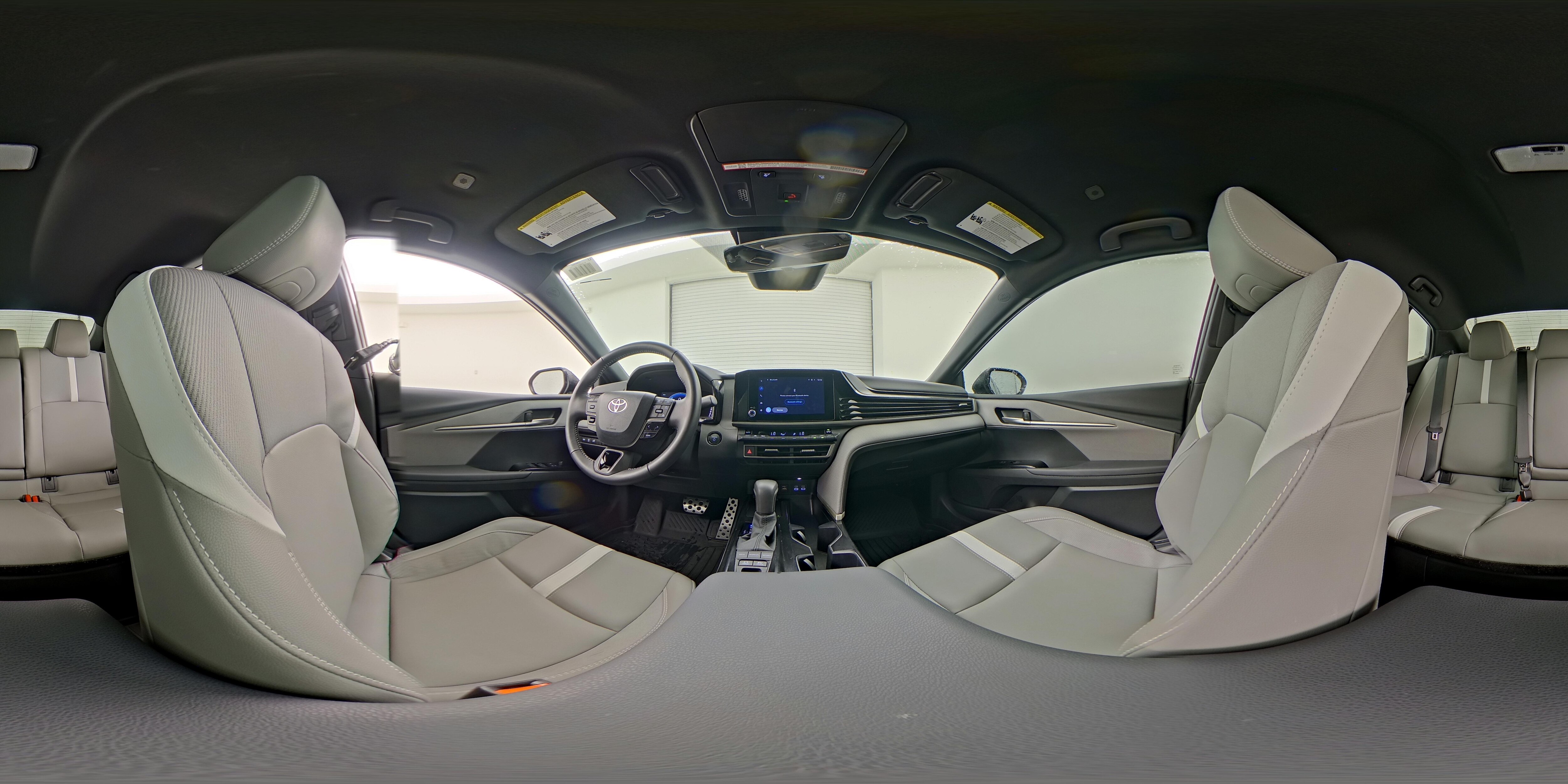 2026 Toyota Camry SE - Photo 24