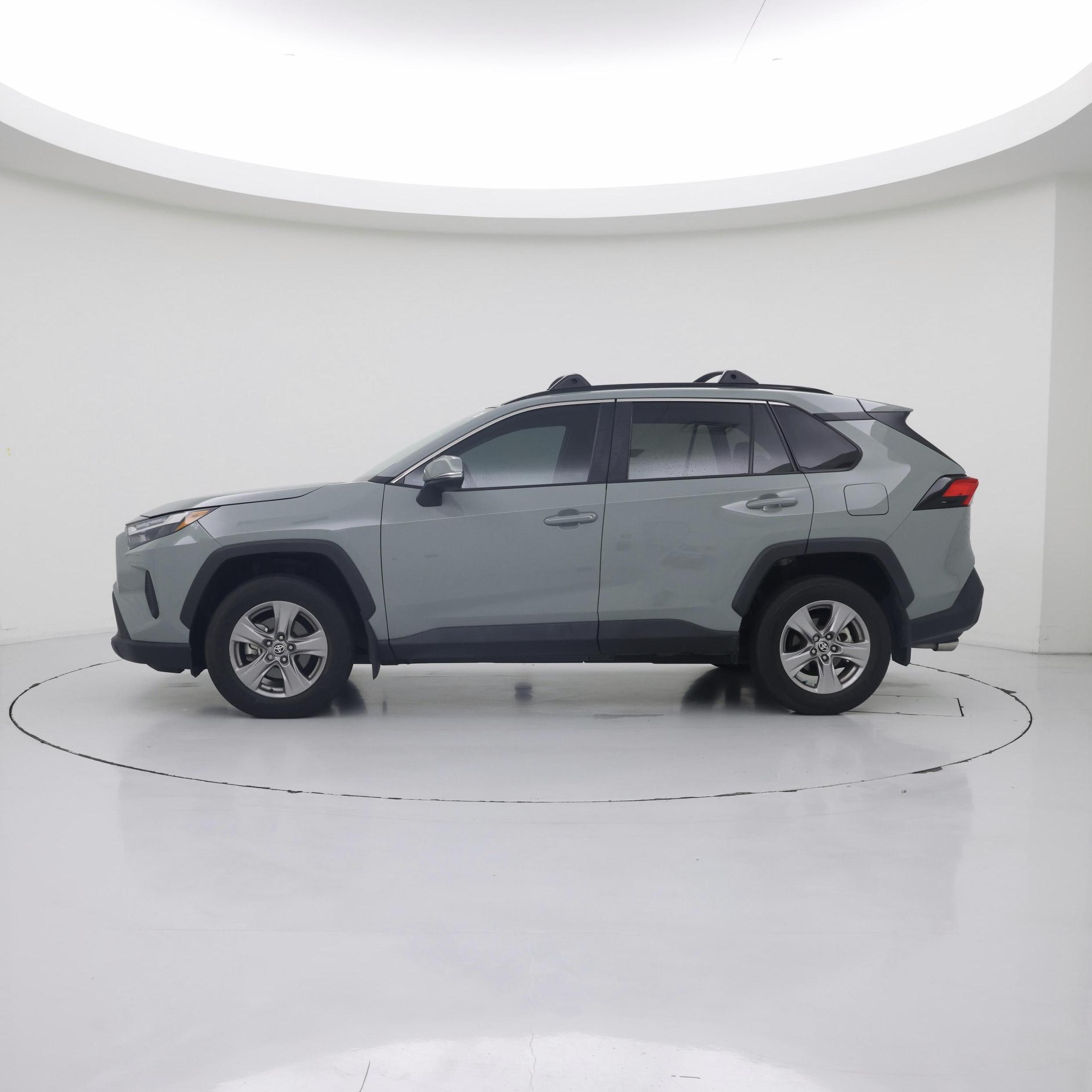 Thumbnail: 2023 Toyota RAV4 - 3