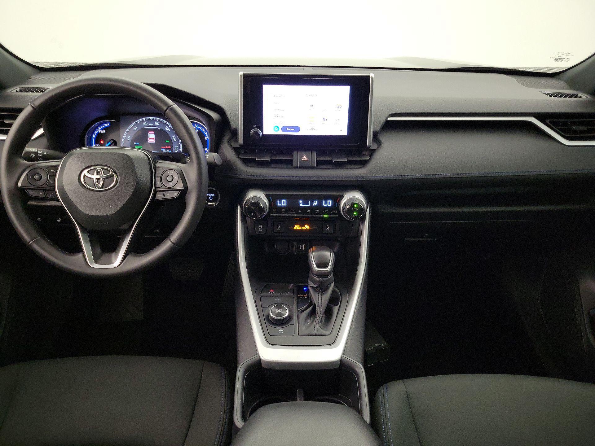 Thumbnail: 2025 Toyota RAV4 - 9