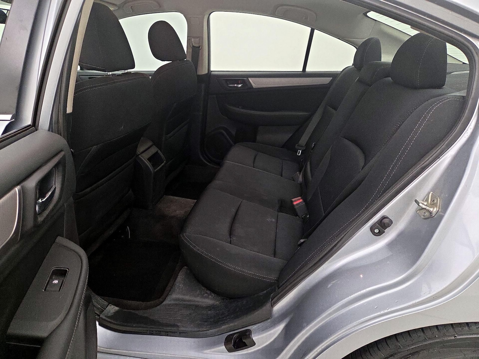 2015 Subaru Legacy 2.5i Premium - Photo 20