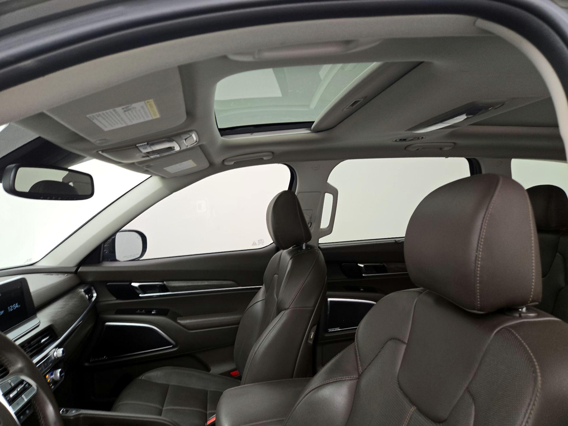 Thumbnail: 2020 Kia Telluride - 20