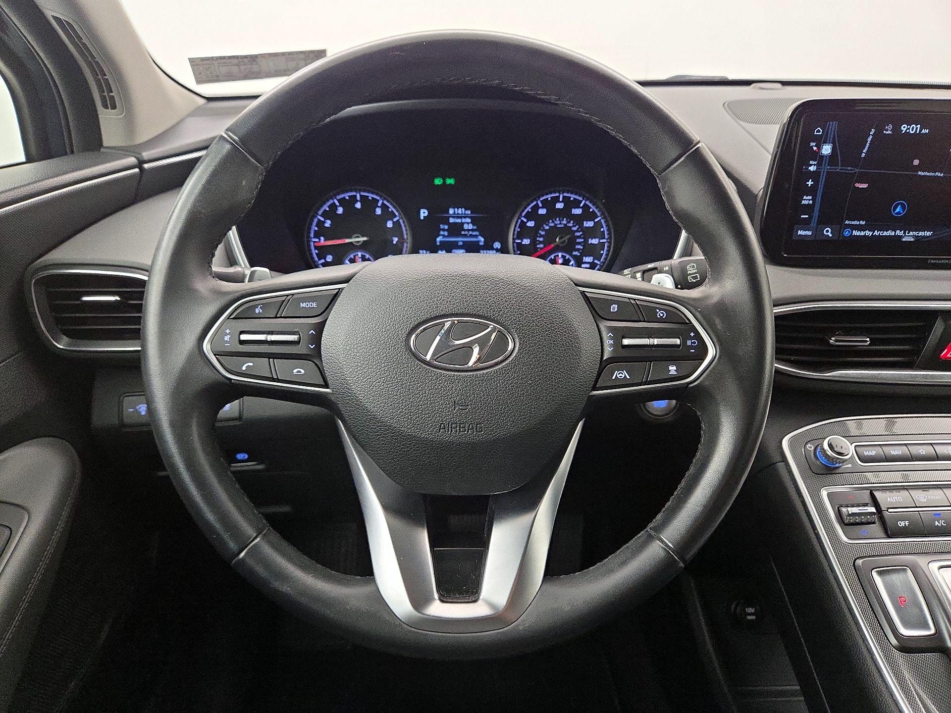 Thumbnail: 2023 Hyundai Santa Fe - 10