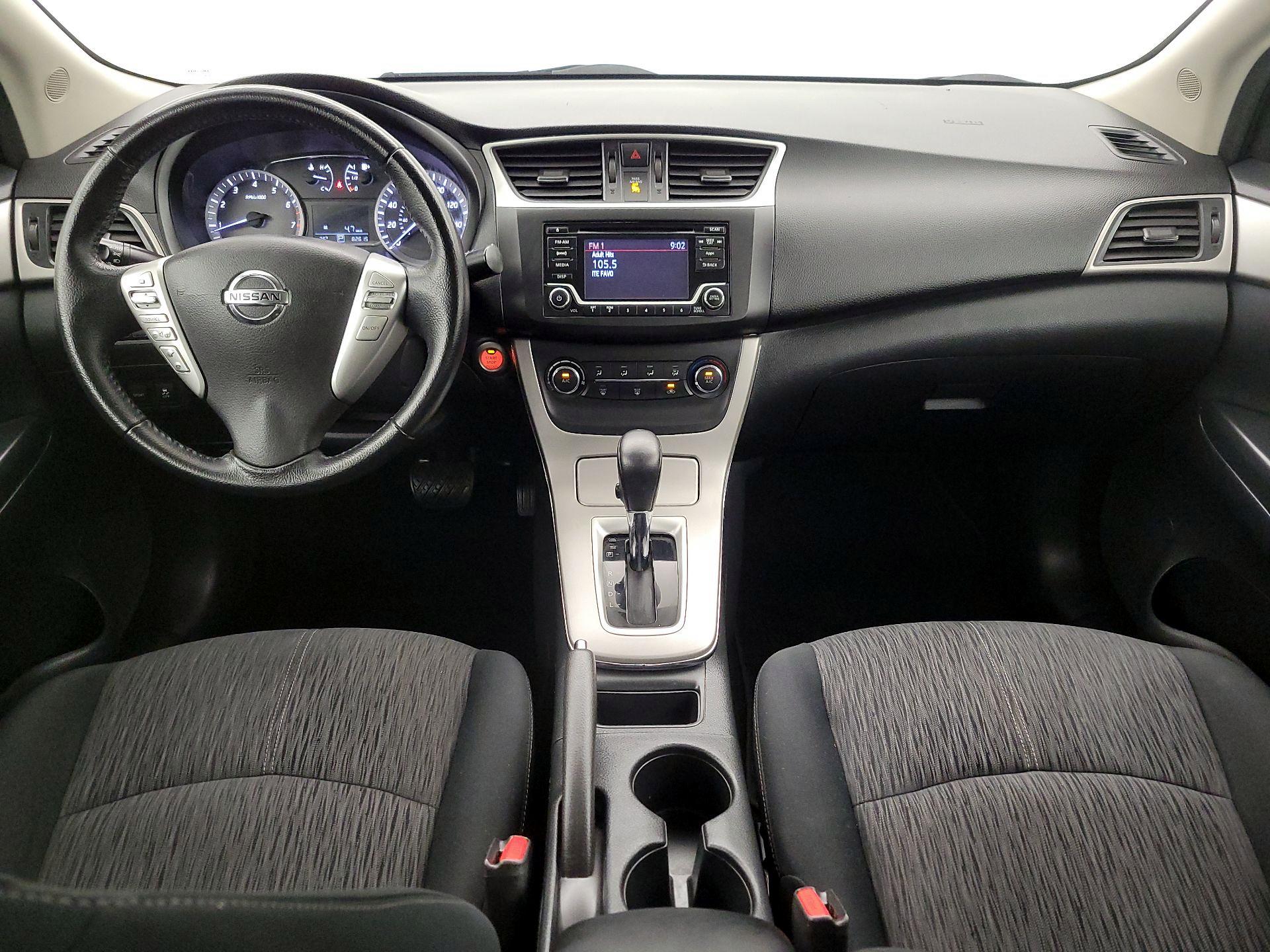 Thumbnail: 2015 Nissan Sentra - 9