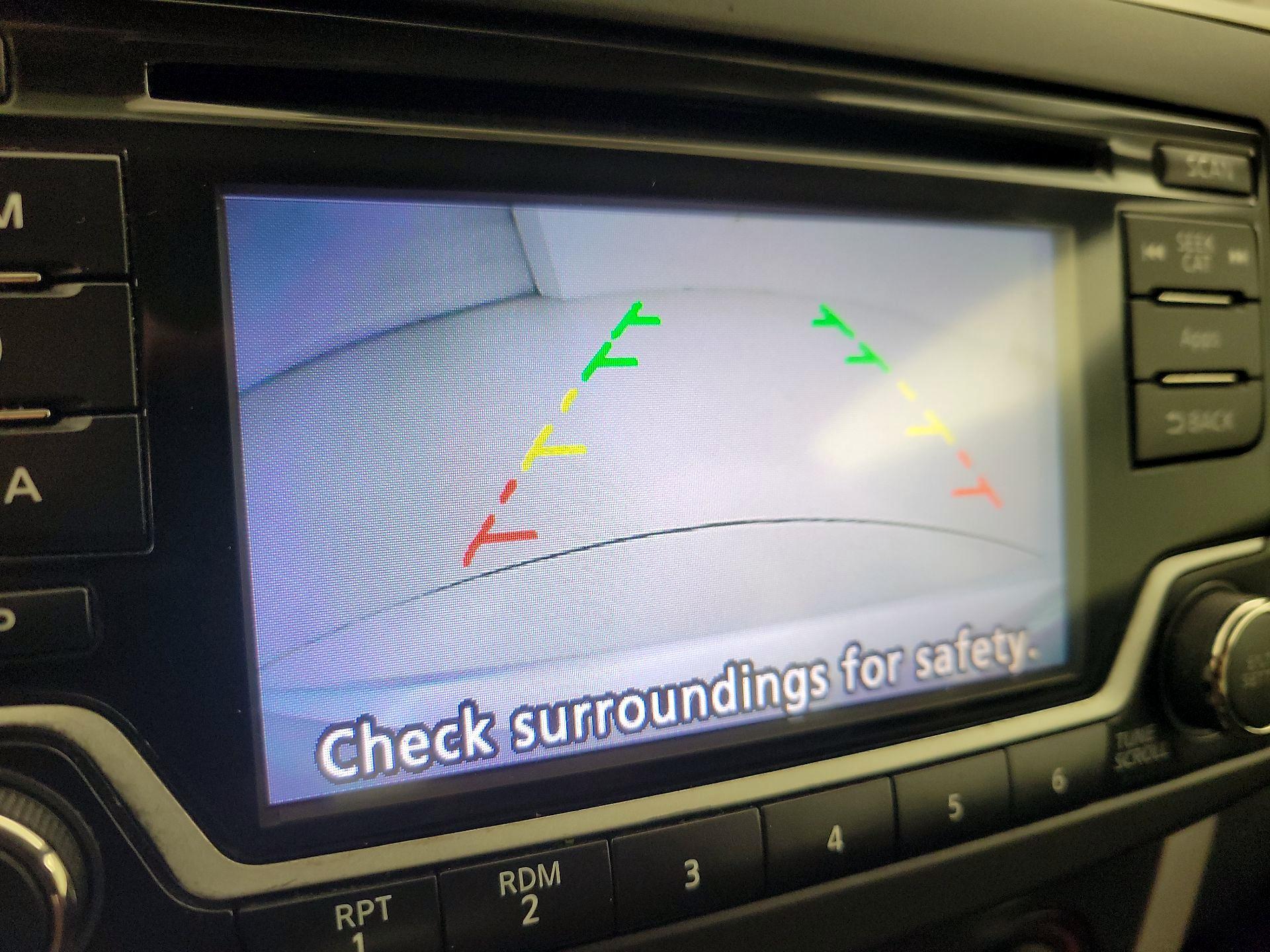 Thumbnail: 2015 Nissan Sentra - 14