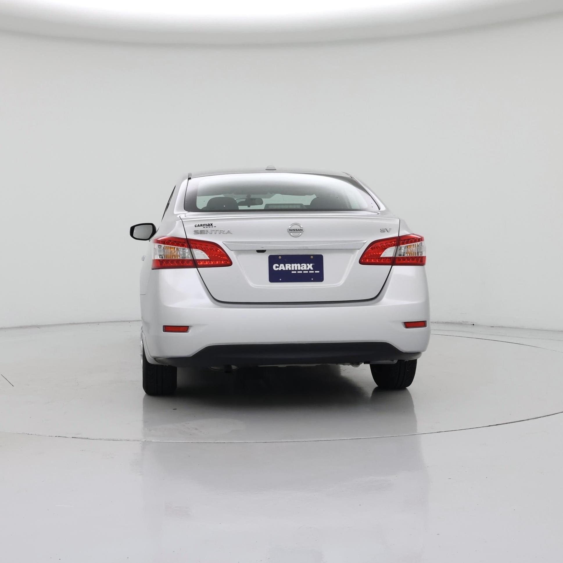 Thumbnail: 2015 Nissan Sentra - 6