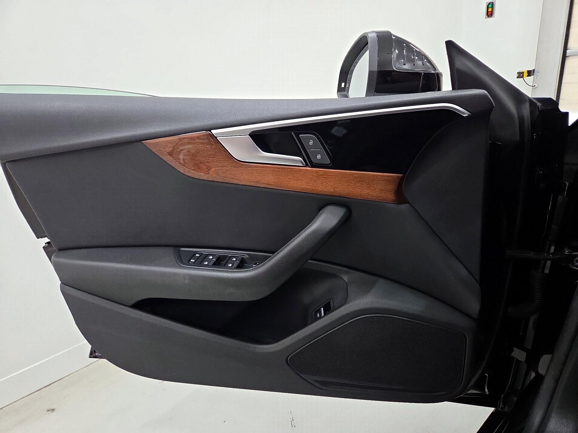 Thumbnail: 2020 Audi A5 - 12