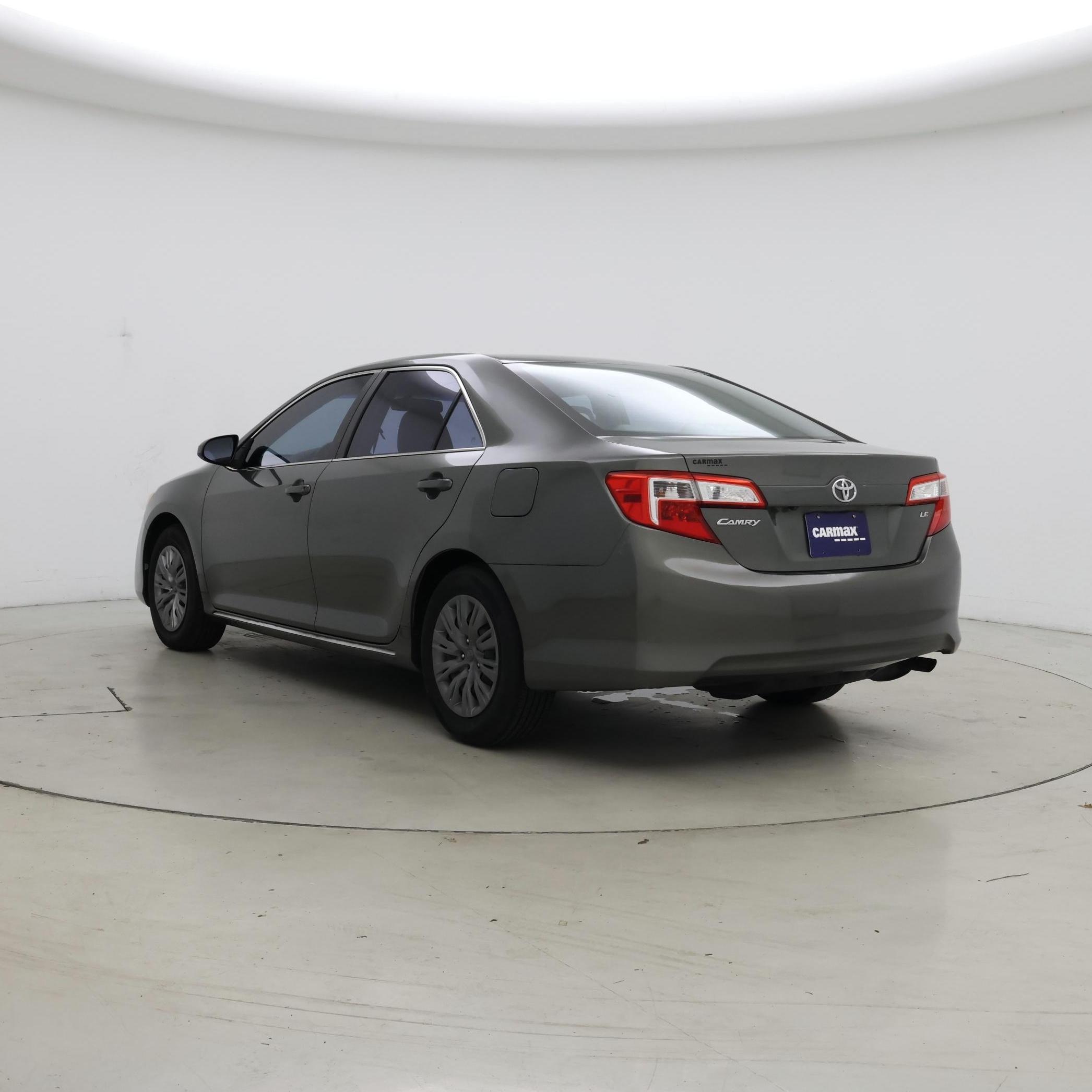 Thumbnail: 2014 Toyota Camry - 2
