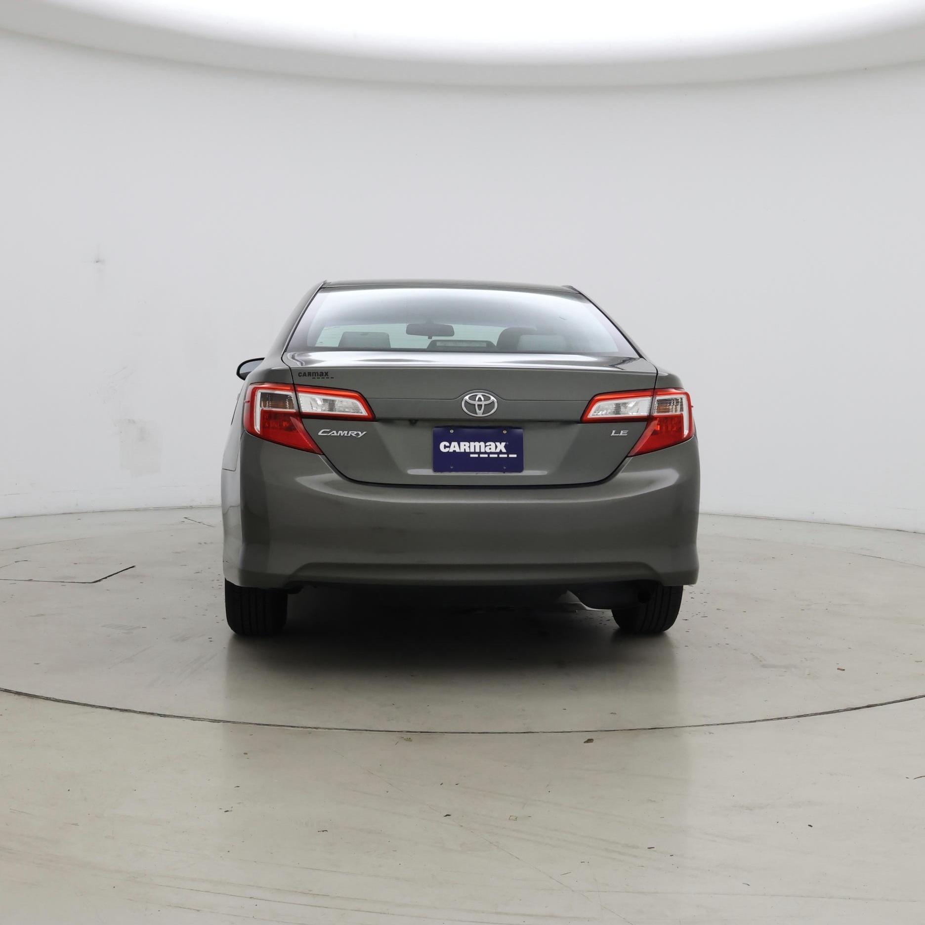 Thumbnail: 2014 Toyota Camry - 6