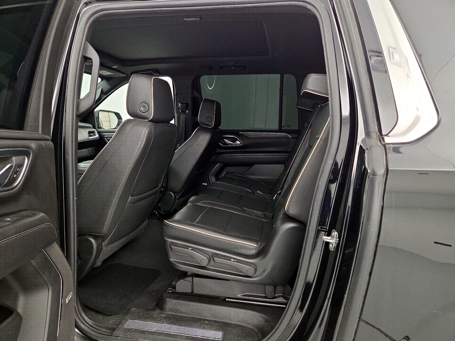 Thumbnail: 2024 GMC Yukon XL - 20