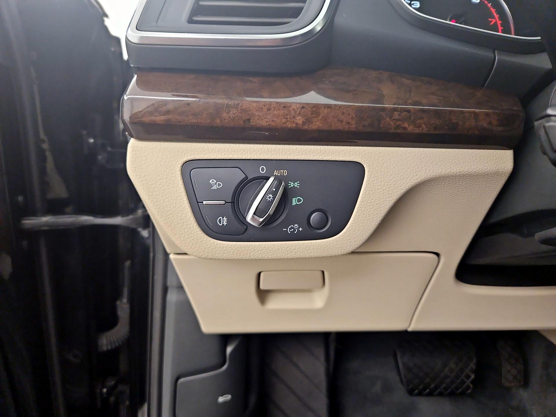 Thumbnail: 2019 Audi Q5 - 13