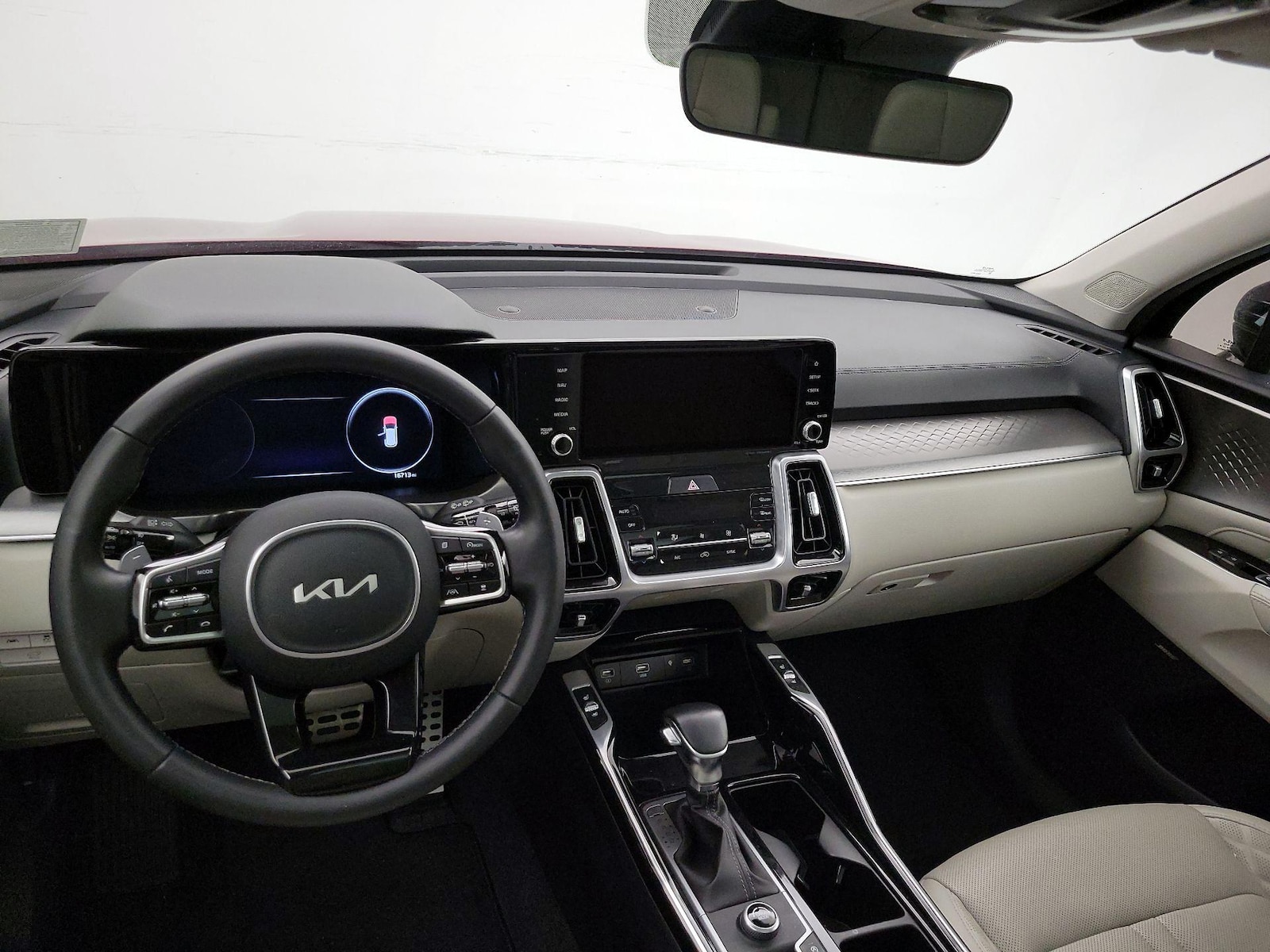 2022 Kia Sorento SX - Photo 10