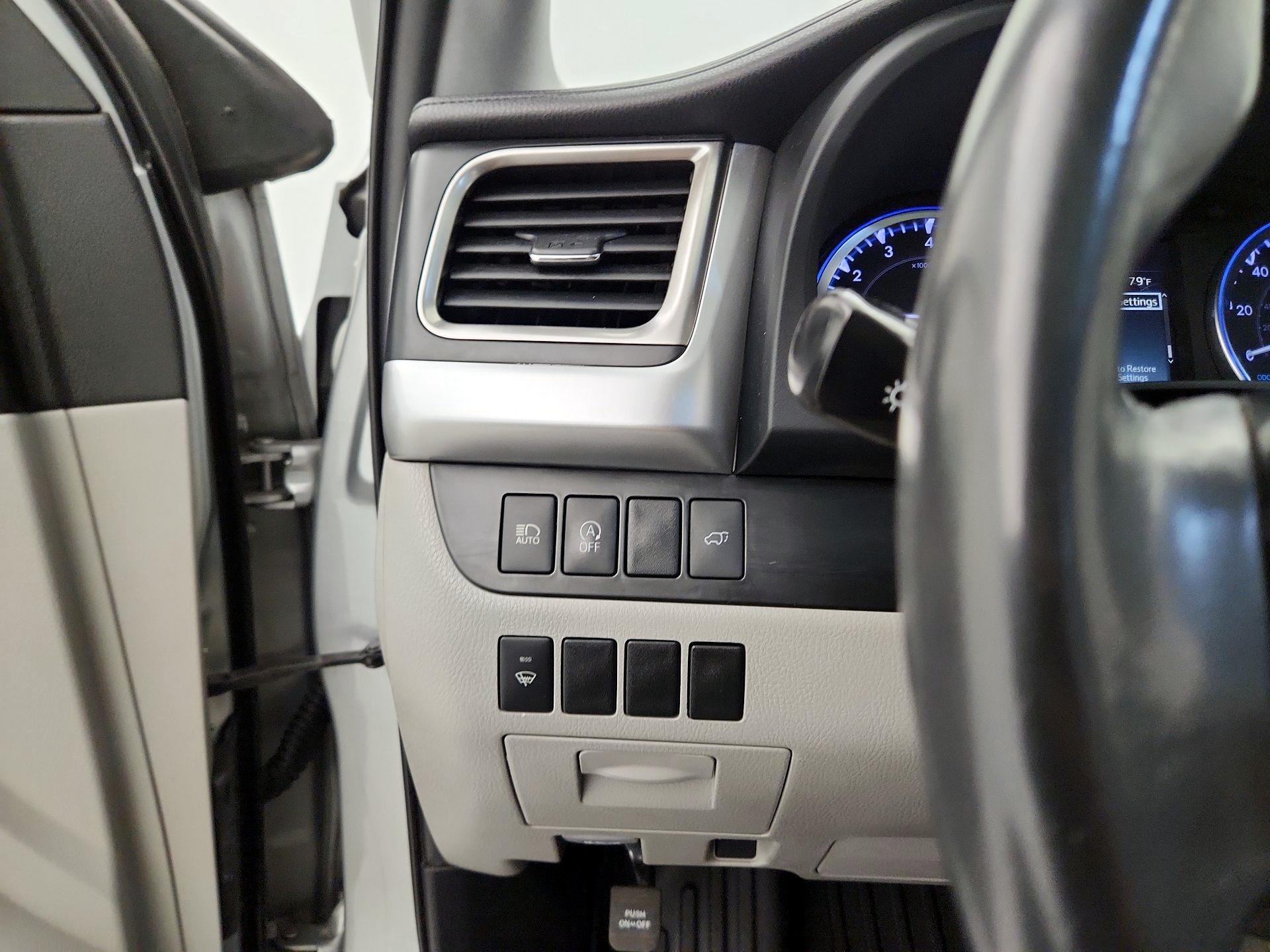 Thumbnail: 2019 Toyota Highlander - 13