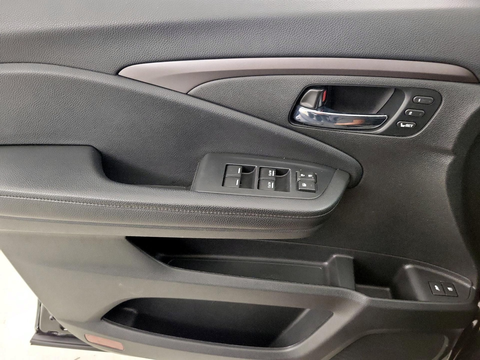 2022 Honda Pilot EX-L - Photo 13