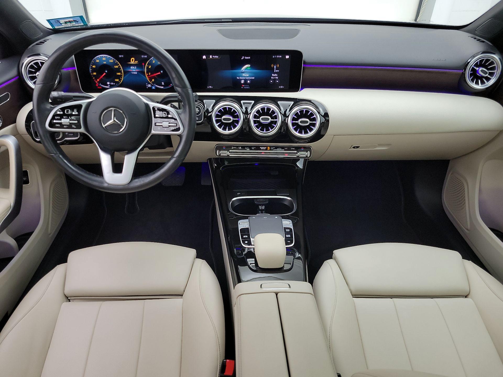 Thumbnail: 2020 Mercedes-Benz A-Class - 9