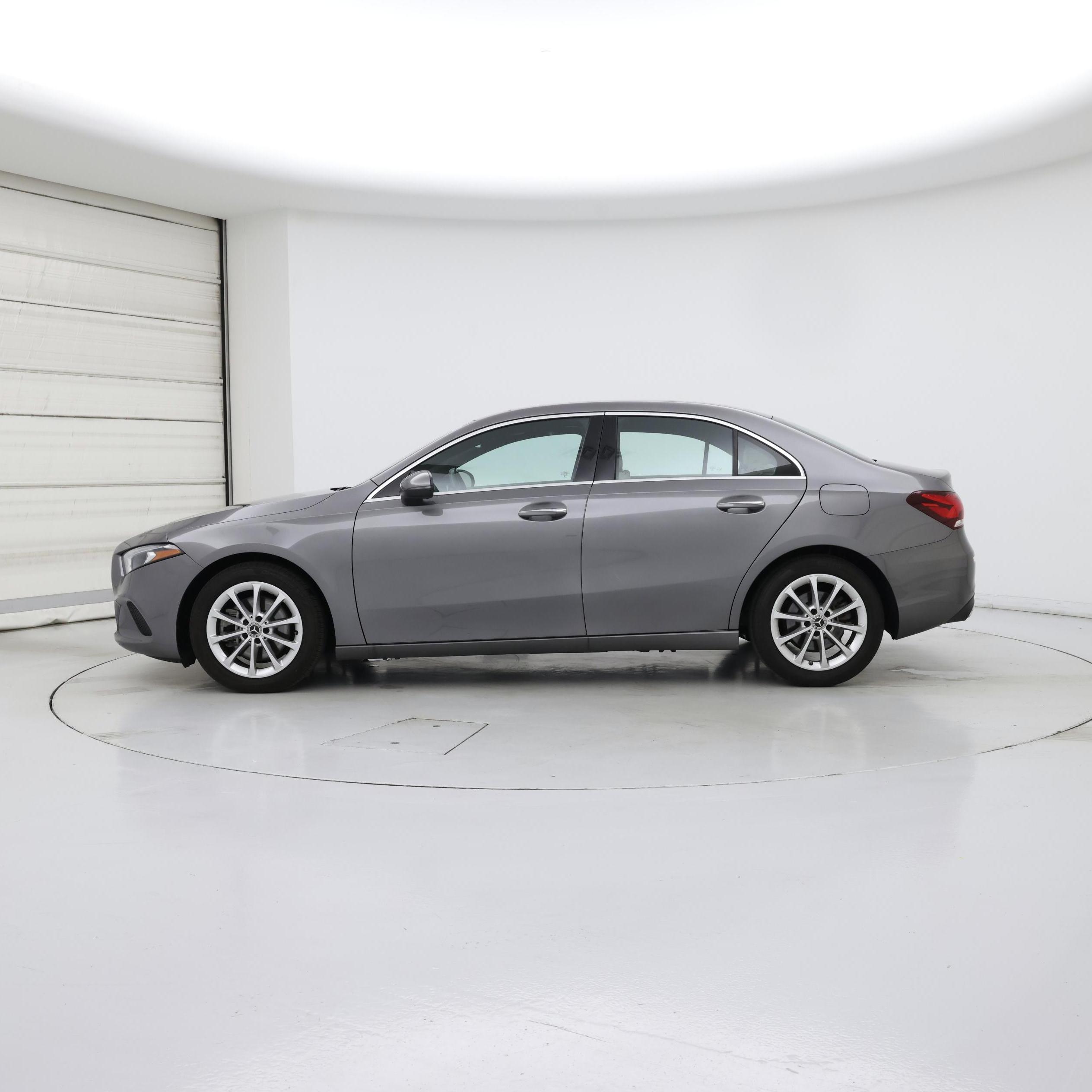 Thumbnail: 2020 Mercedes-Benz A-Class - 3
