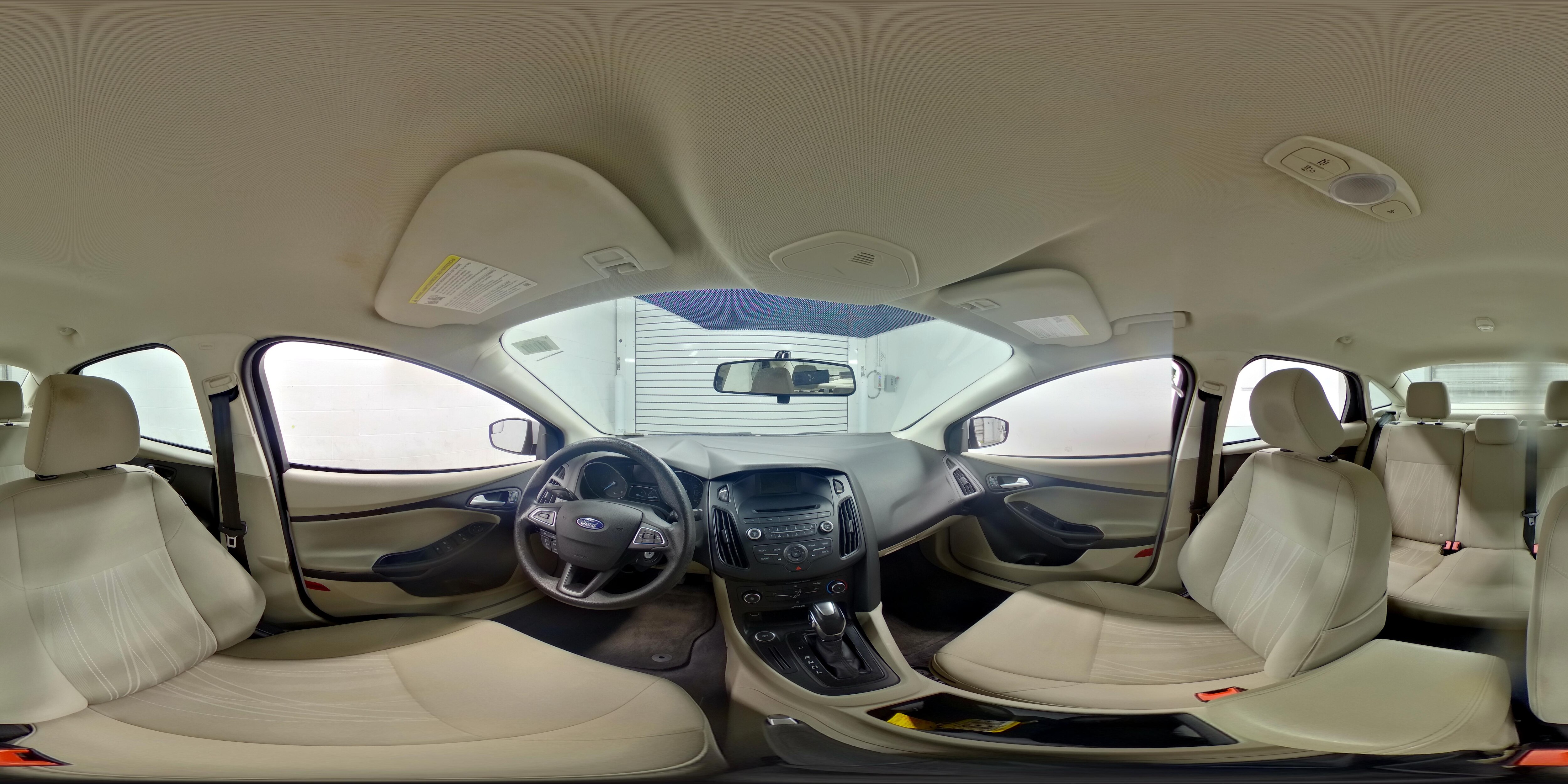 2015 Ford Focus SE - Photo 22