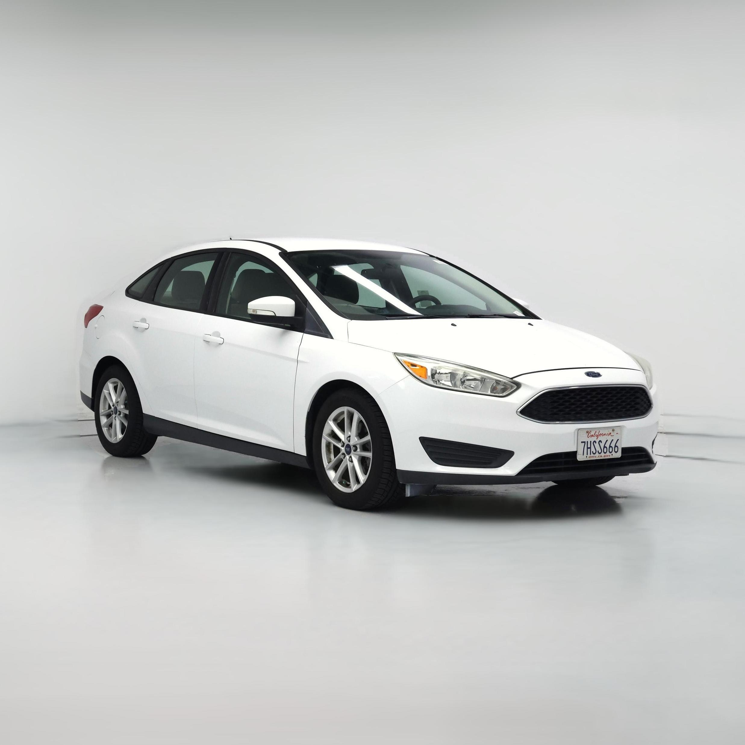 Thumbnail: 2015 Ford Focus - 1
