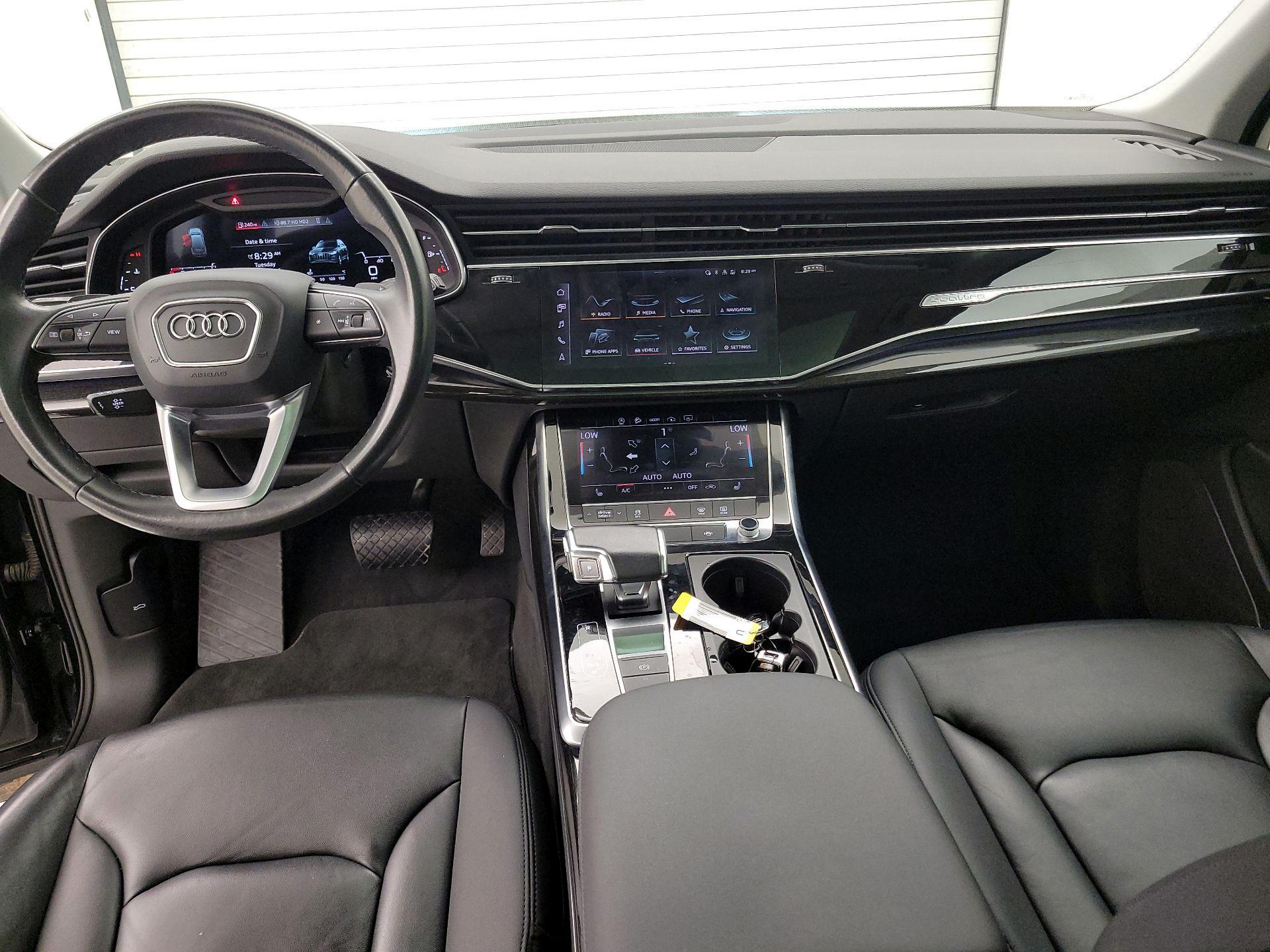 Thumbnail: 2022 Audi Q7 - 9