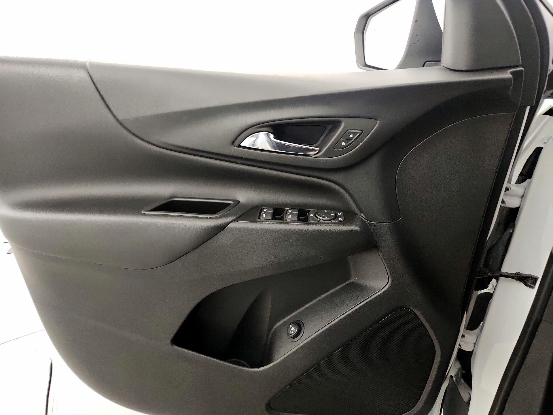 Thumbnail: 2023 Chevrolet Equinox - 12
