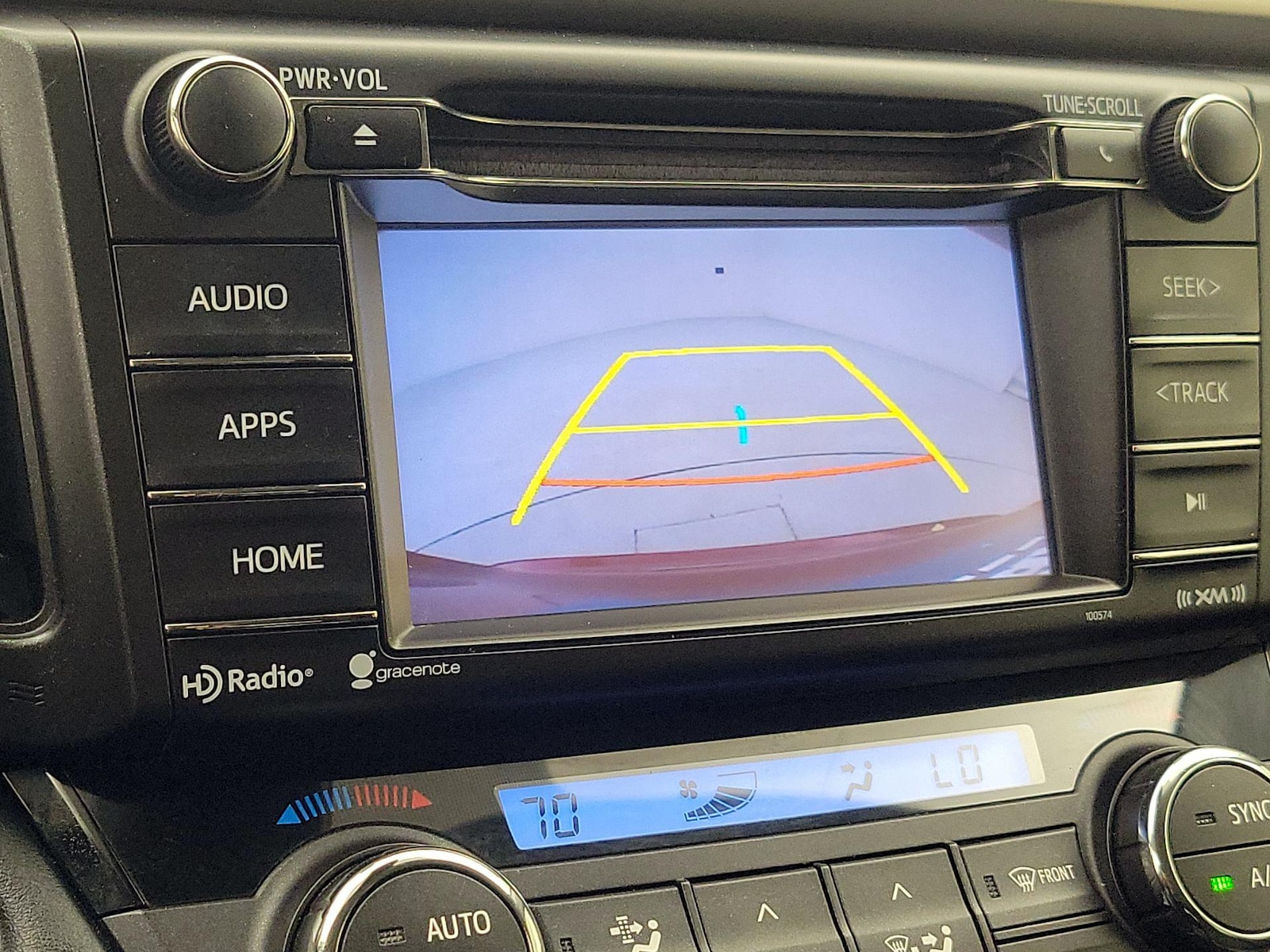 2018 Toyota RAV4 XLE - Photo 15